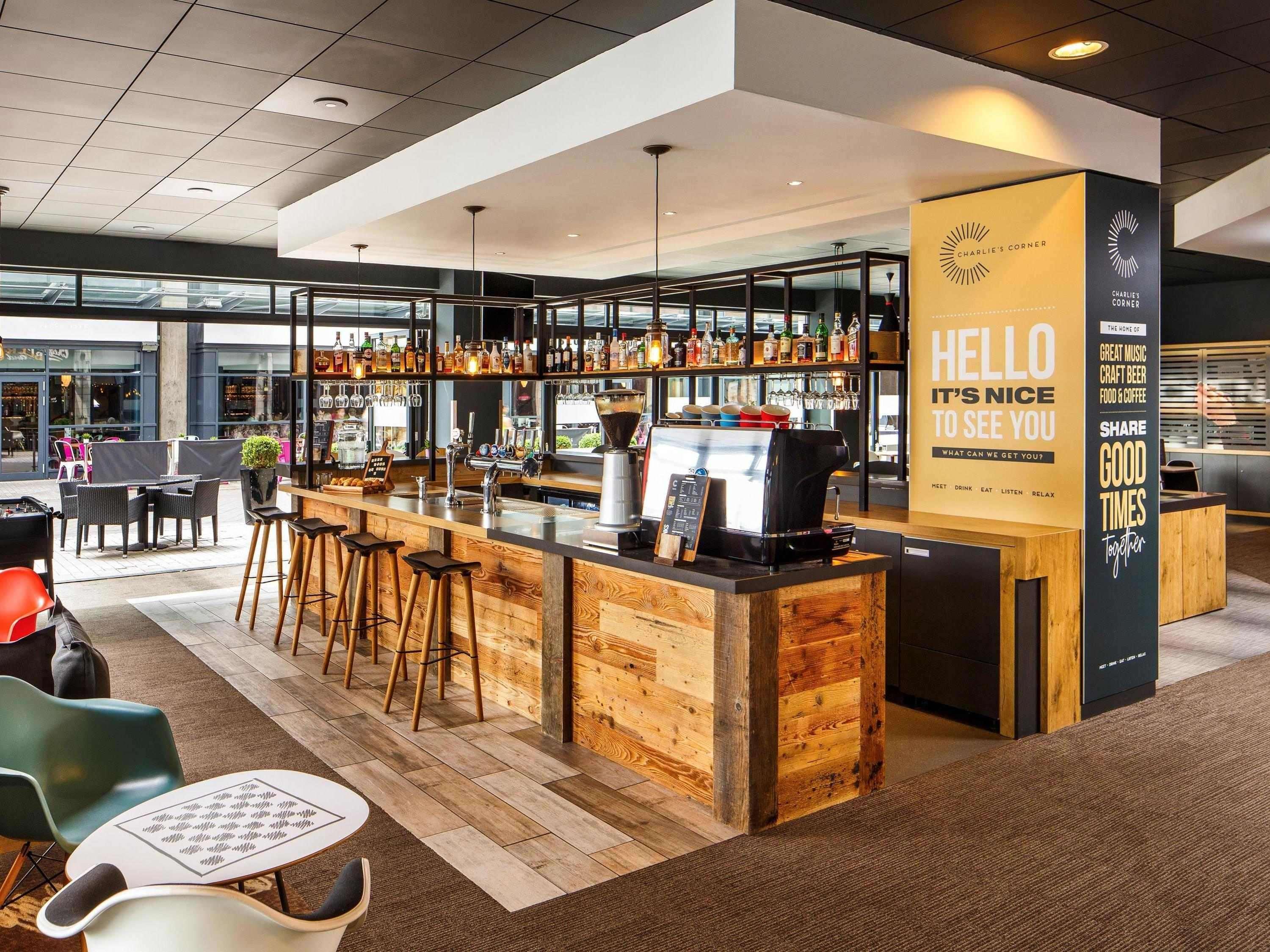 Bar/Salón ibis Bristol Centre