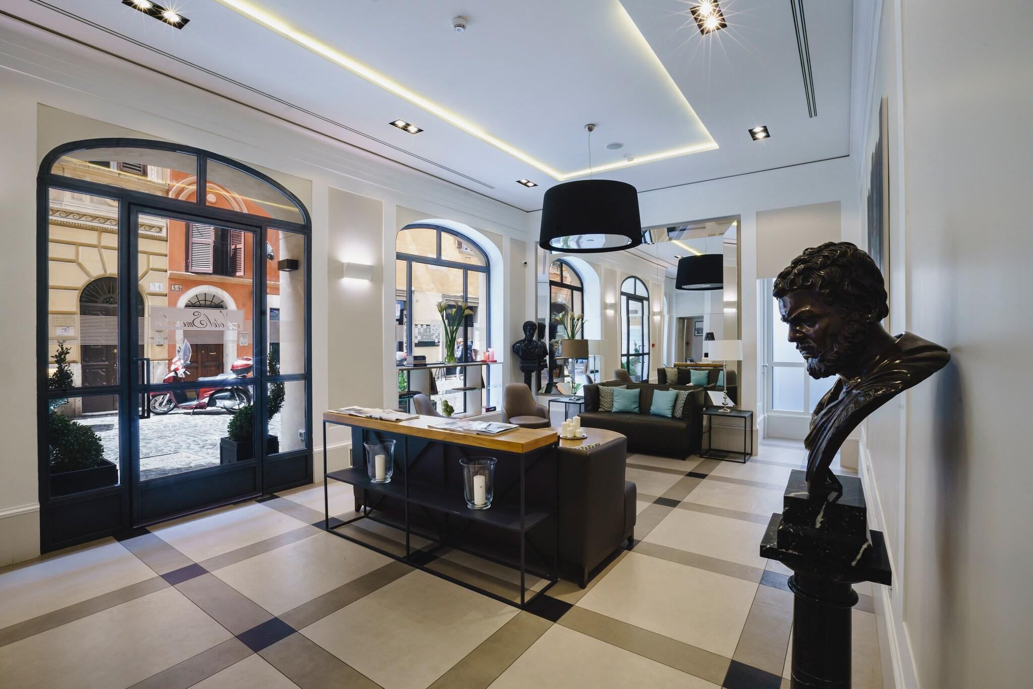 Vista Lobby Hotel Smeraldo