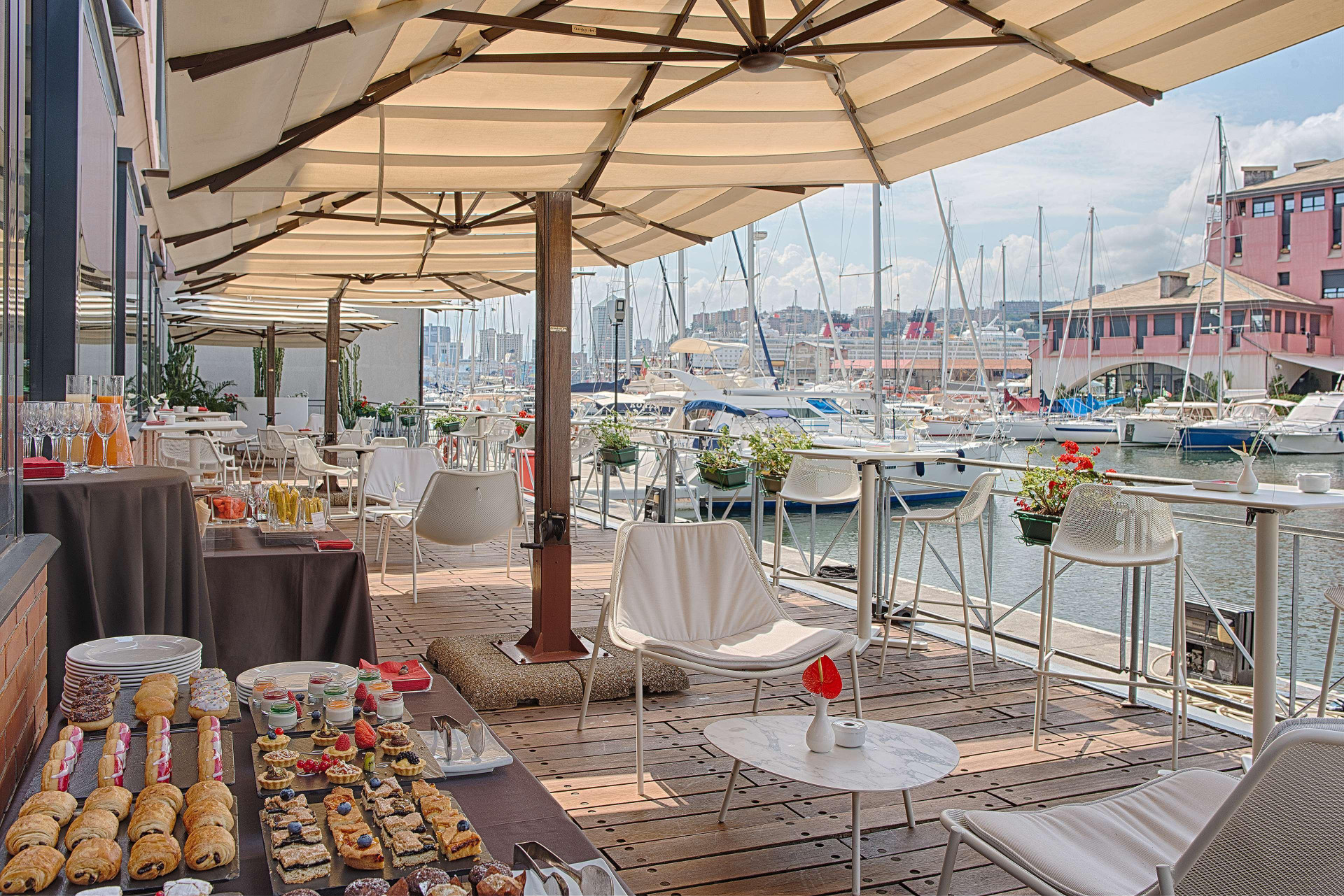 Restaurant NH Collection Genova Marina