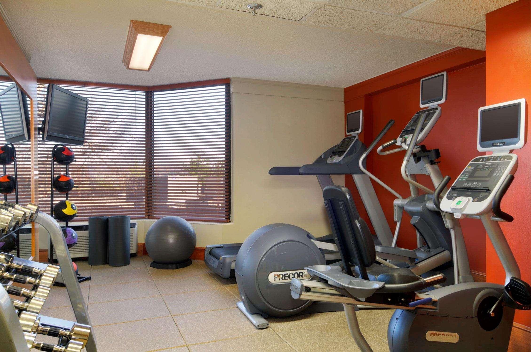 Gimnasio DoubleTree by Hilton Hotel Oak Ridge - Knoxville
