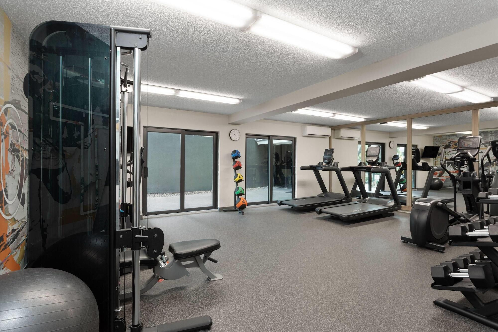 Gimnasio Hawthorn Extended Stay By Wyndham Ft Lauderdale Cypress Crk