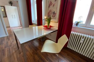 Alquiler Vacacional - Excellently located 2-room apartment with balcony and high-speed internet in Mitte