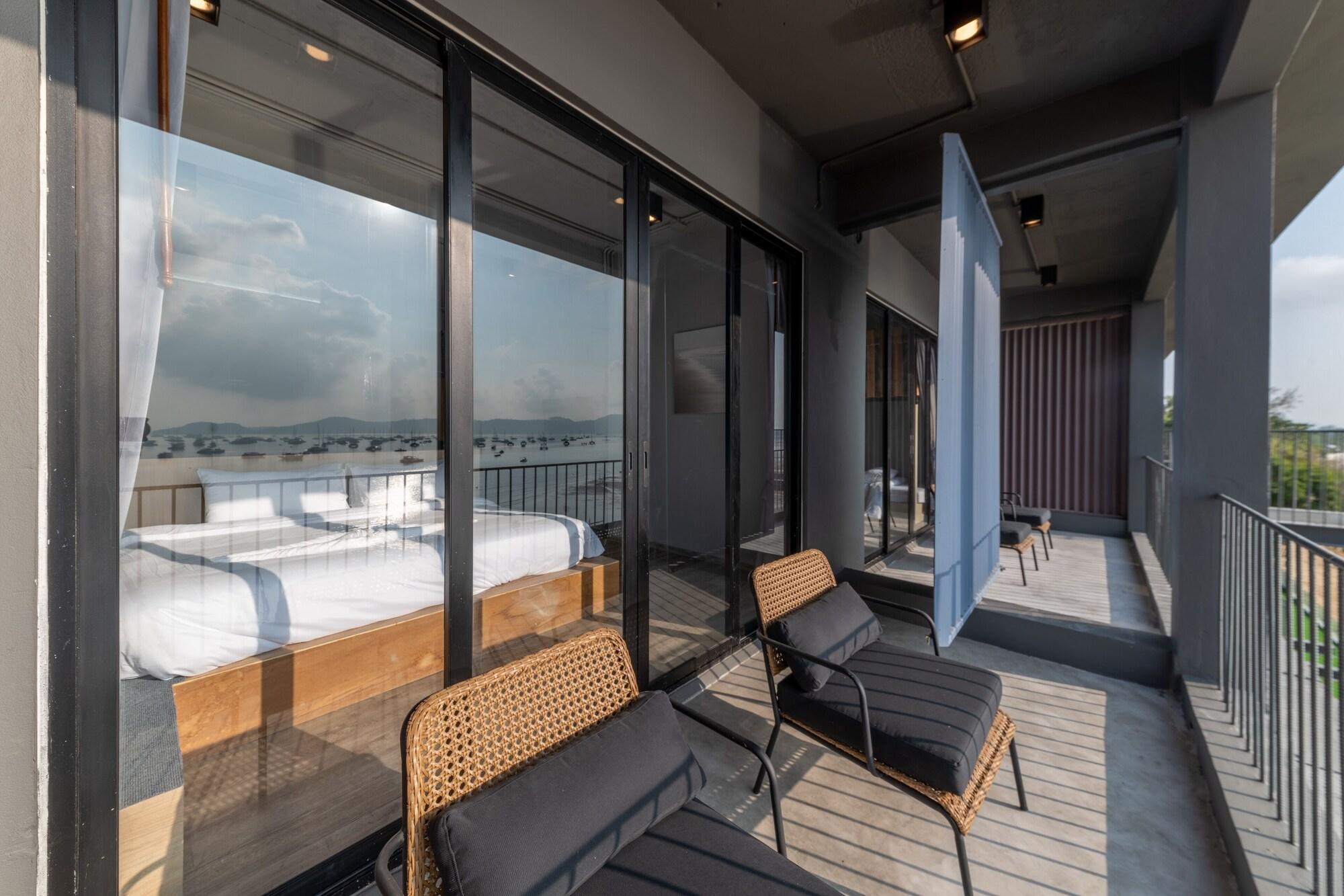 Equipamiento de Habitación Arch39 Phuket Beach Front