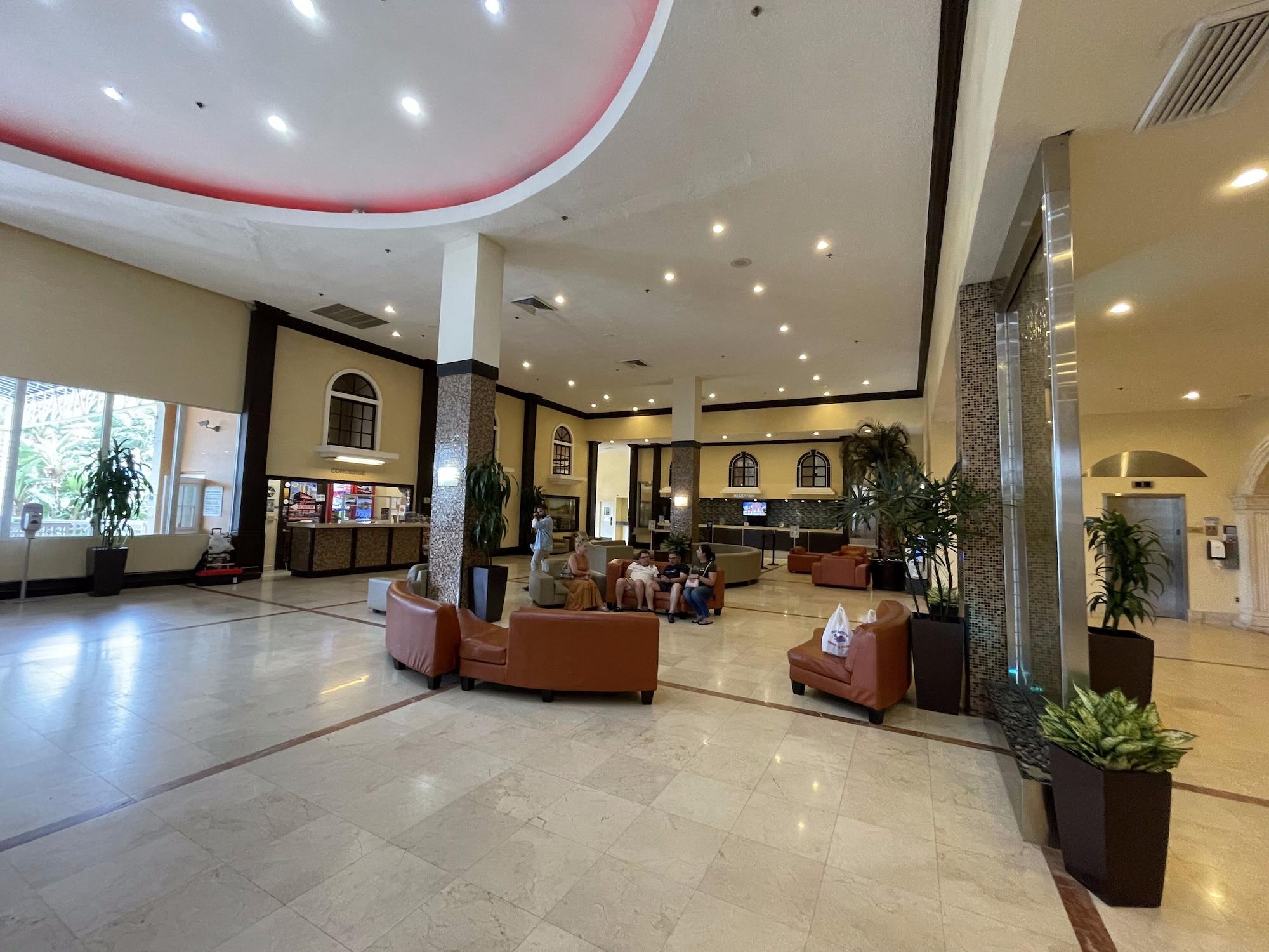 Vista Lobby Areia Azul Aparts Miami