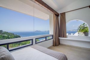 Alquiler Vacacional - Beautiful Mediterranean-style house with spectacular views of the bay