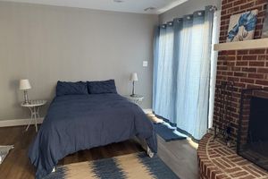 Alquiler Vacacional - Cozy 1-bedroom studio in pleasant Crofton with AC