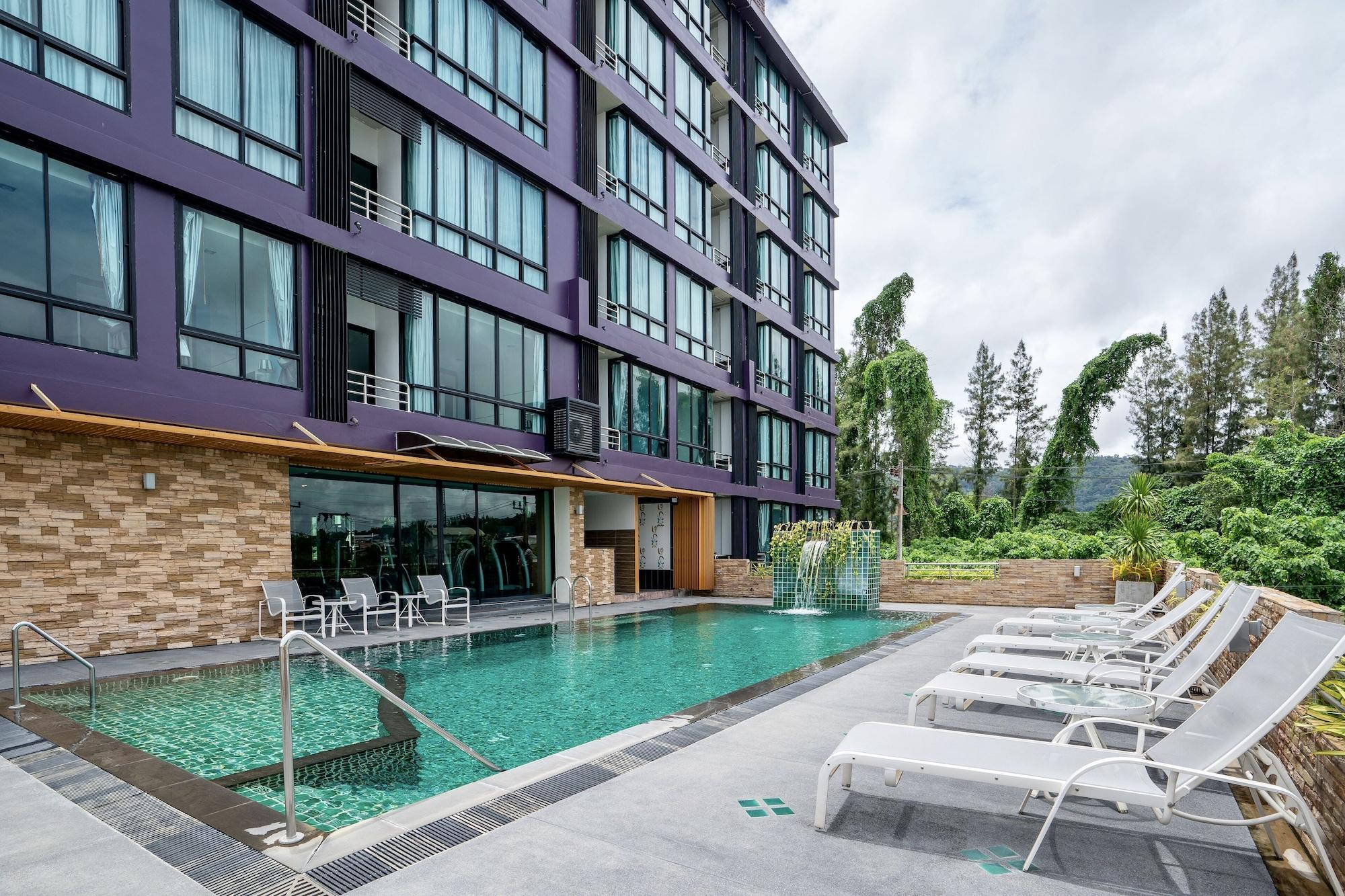 Varios CA Hotel and Residence Phuket