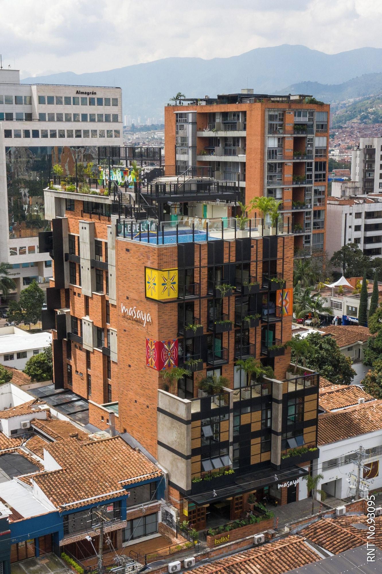 Vista Exterior Masaya Medellin