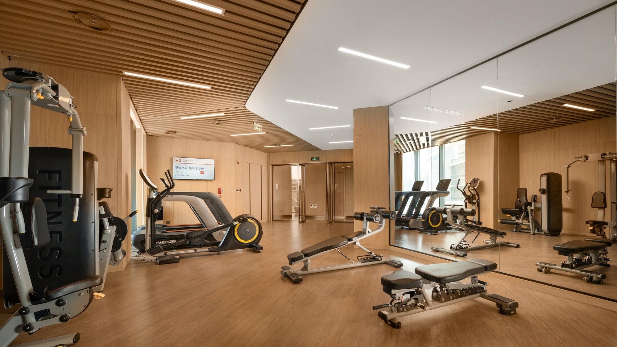 Gimnasio Holiday Inn Express Beijing Yizhuang Tongminghu by IHG