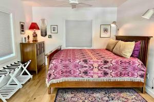 Alquiler Vacacional - Loblolly Pines Cabin - A modern retreat on 6 acres