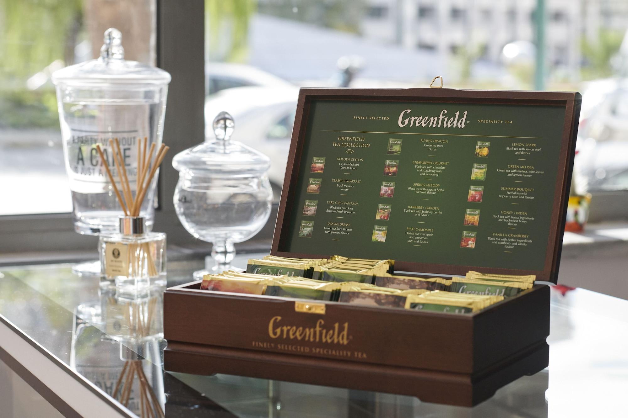 Bar/Salón Meni Hotel