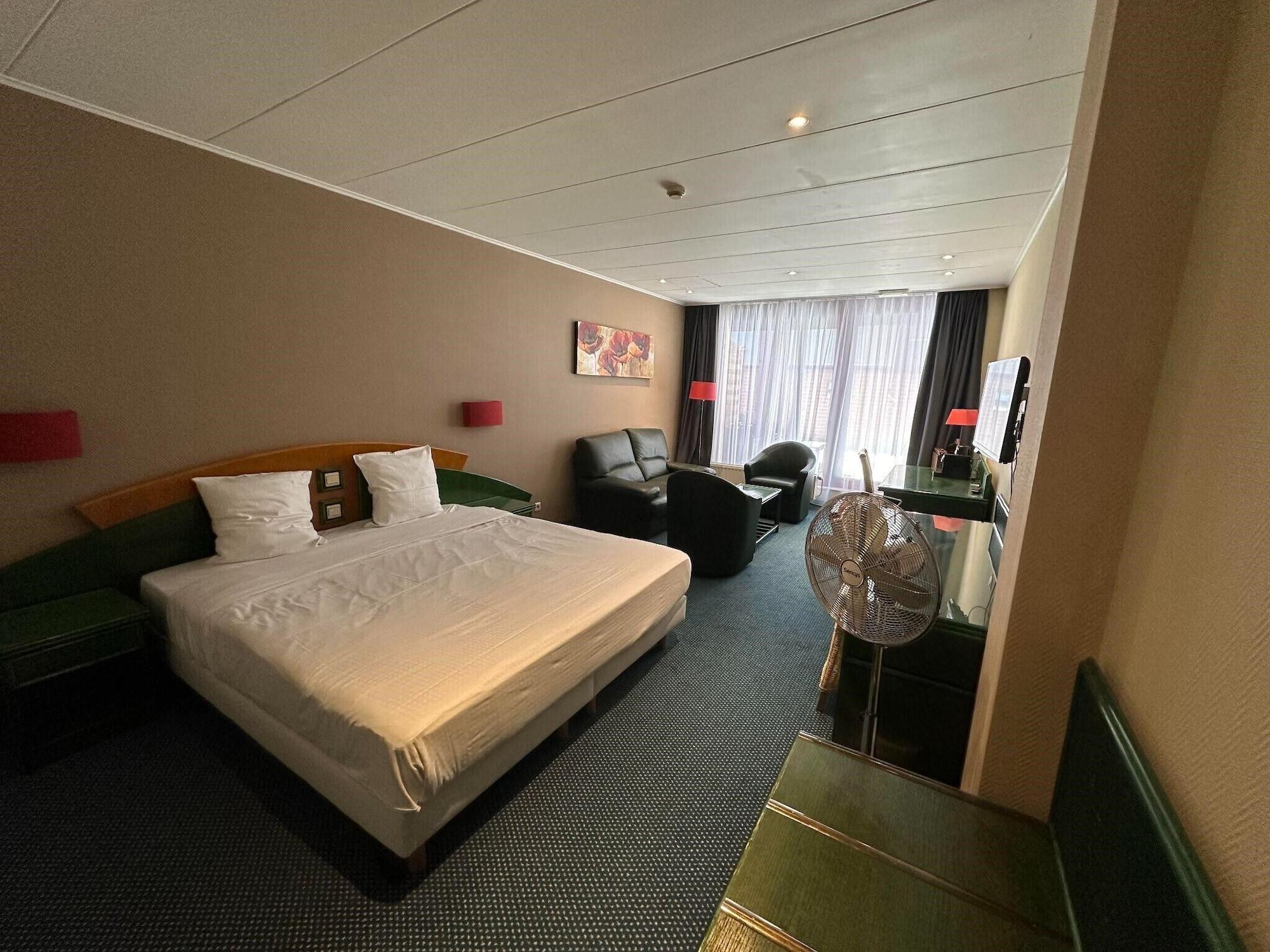 Habitación B&B HOTEL Mons Centre