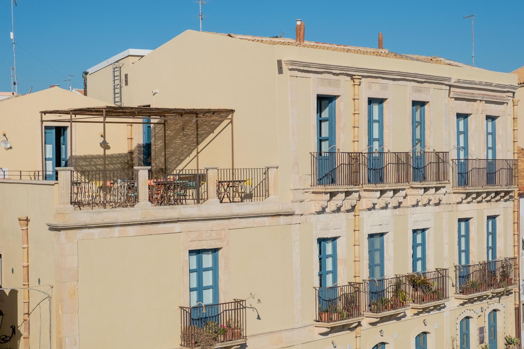 Varios Hotel Gutkowski