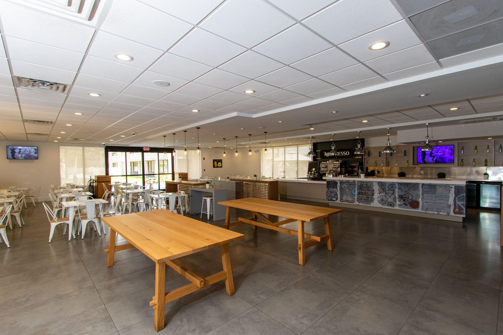 Restaurant A & S Vacation Rooms