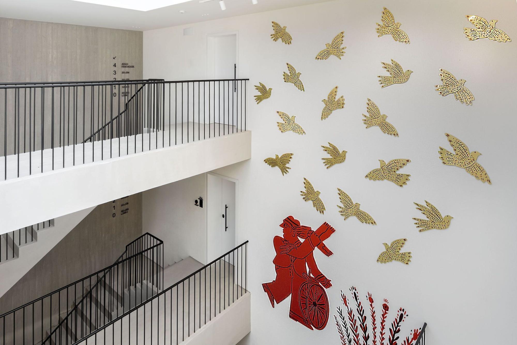 Vista Exterior The Newel Psychiko