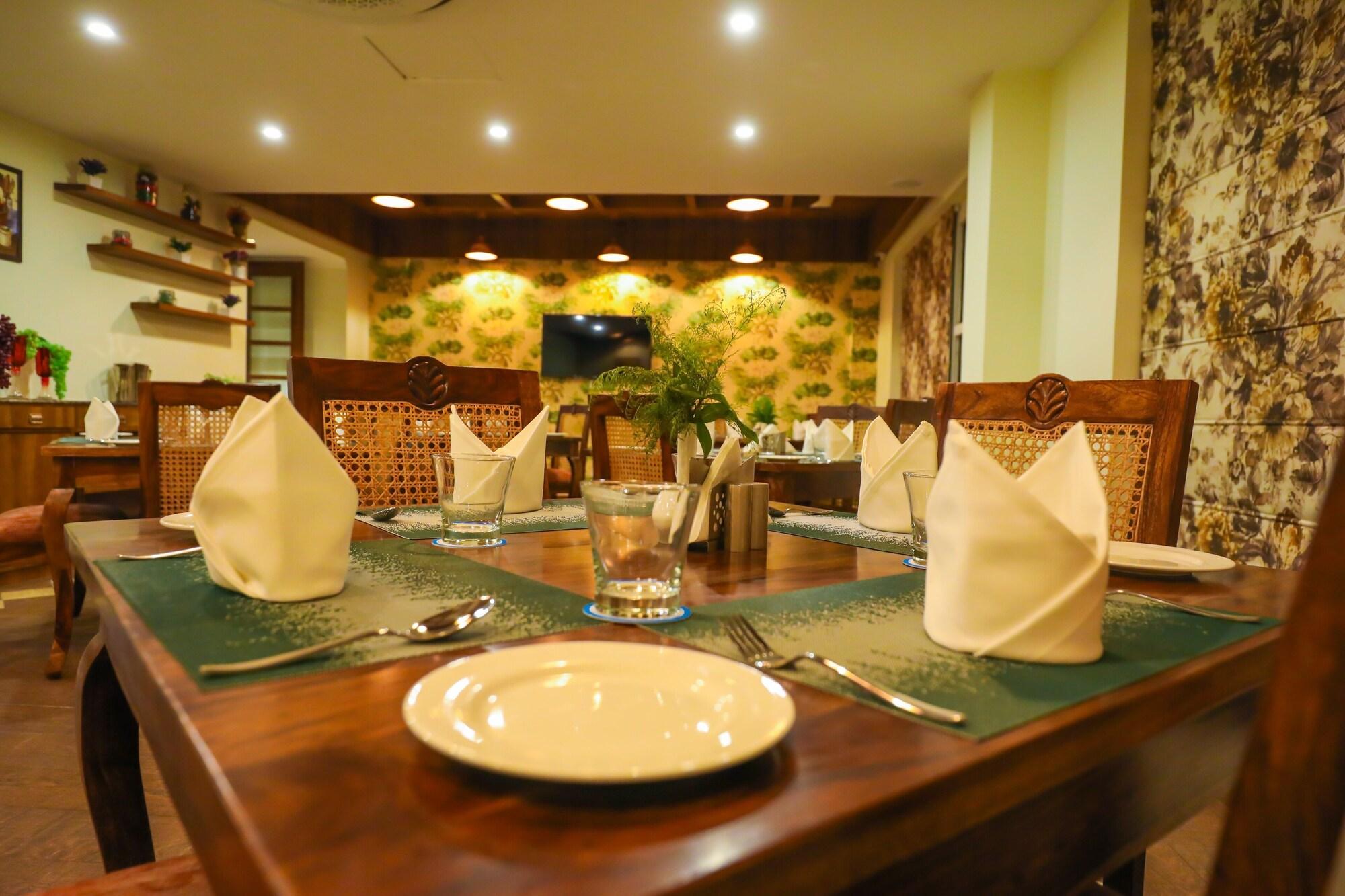 Restaurant The Retreat Mashobra