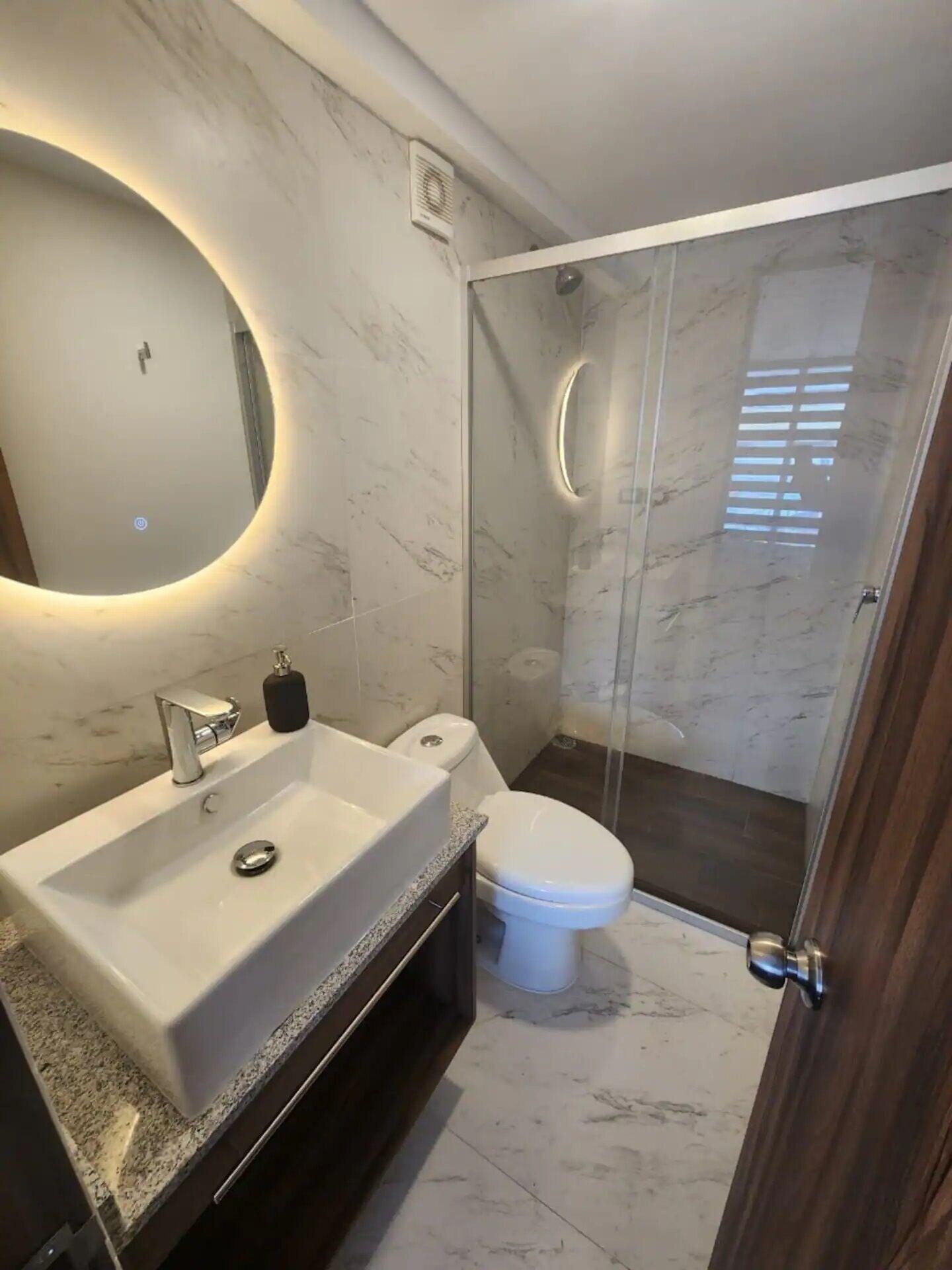 Equipamiento de Habitación Condos M-A