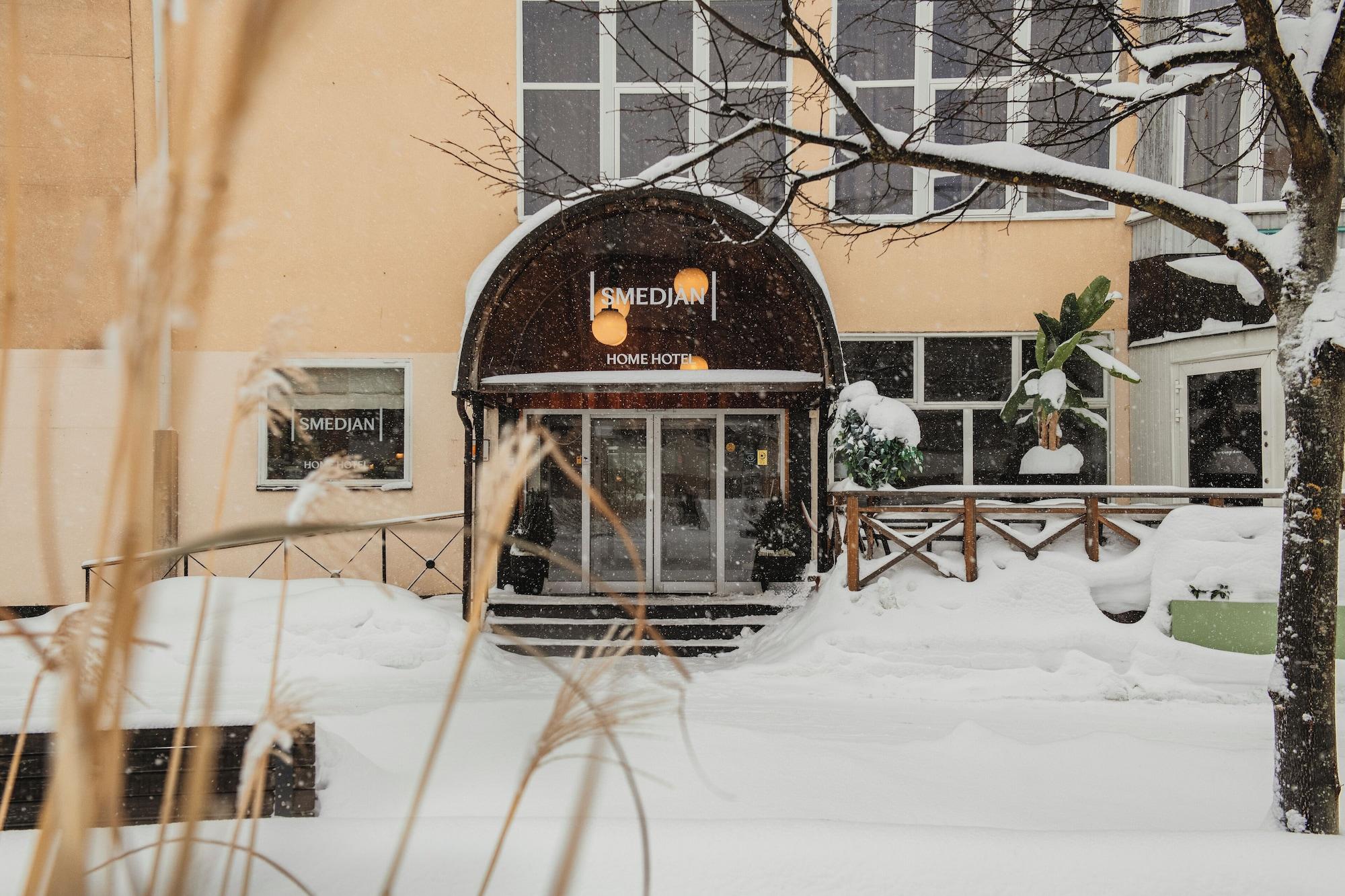 Vista Exterior Home Hotel Smedjan