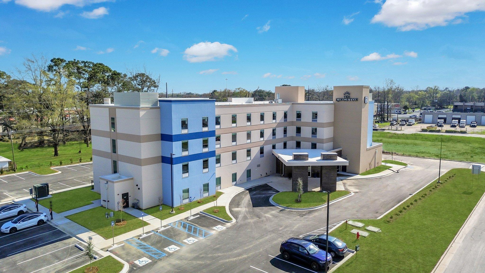 Vista Exterior The Kingston Hotel