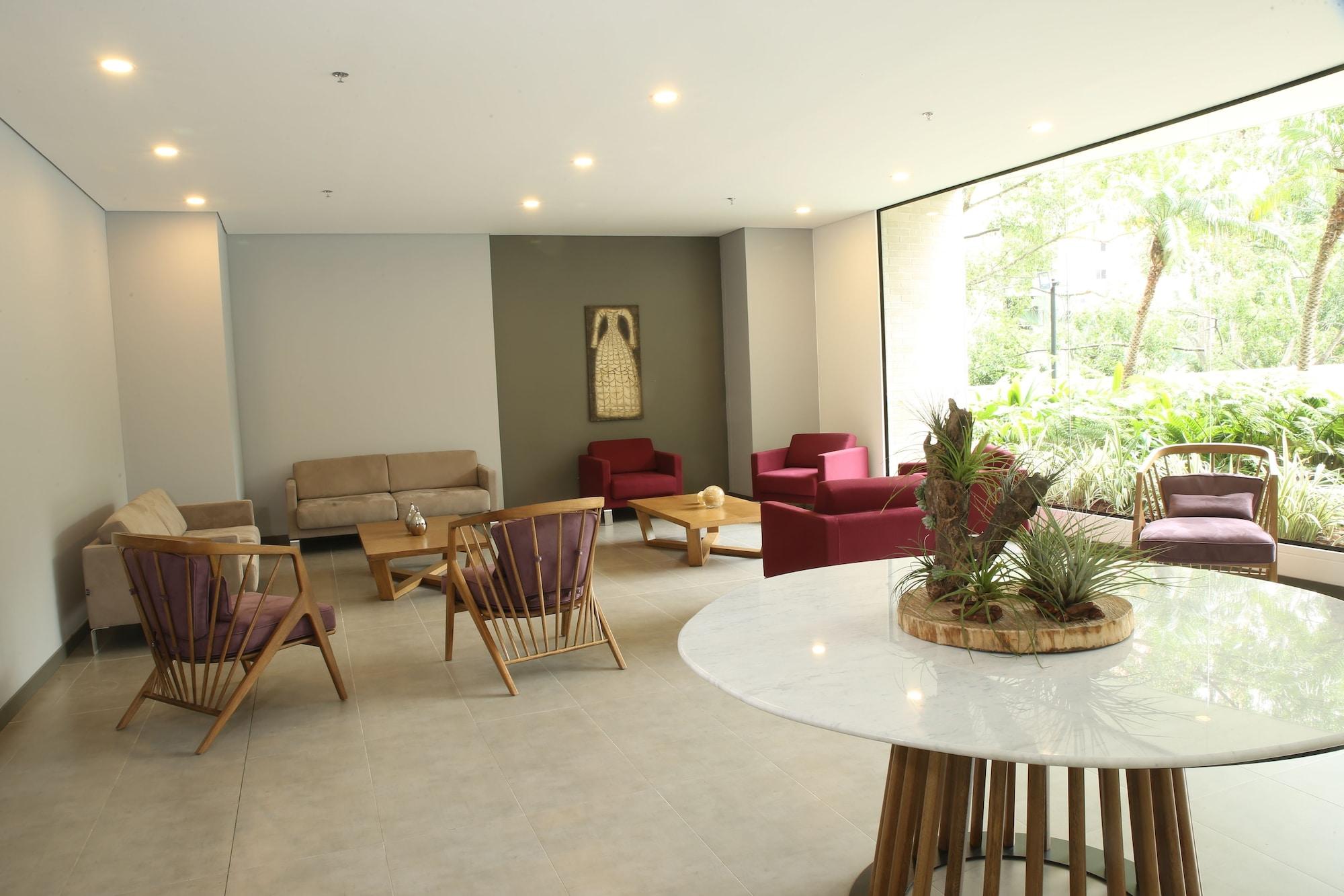 Vista Lobby Class Suites By Nomad Guru