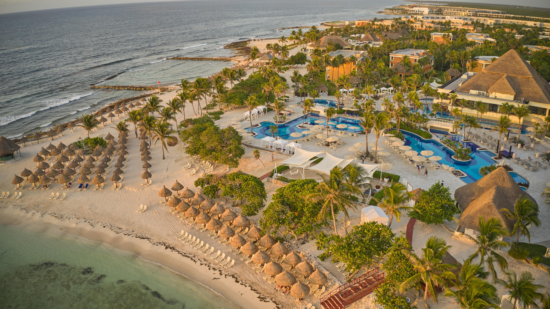 Vista Exterior Bahia Principe Luxury Akumal