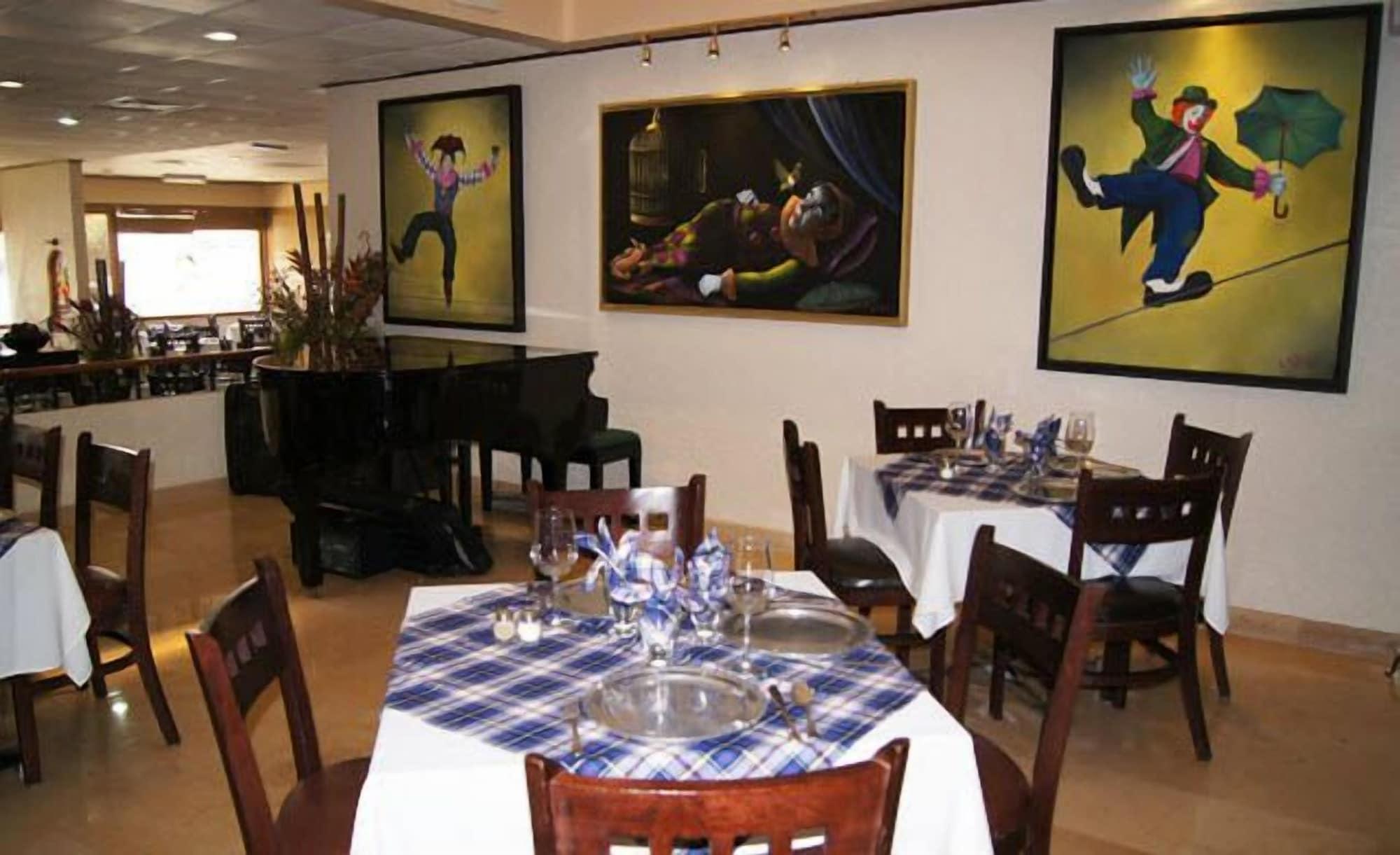 Restaurant Suites Colibrí