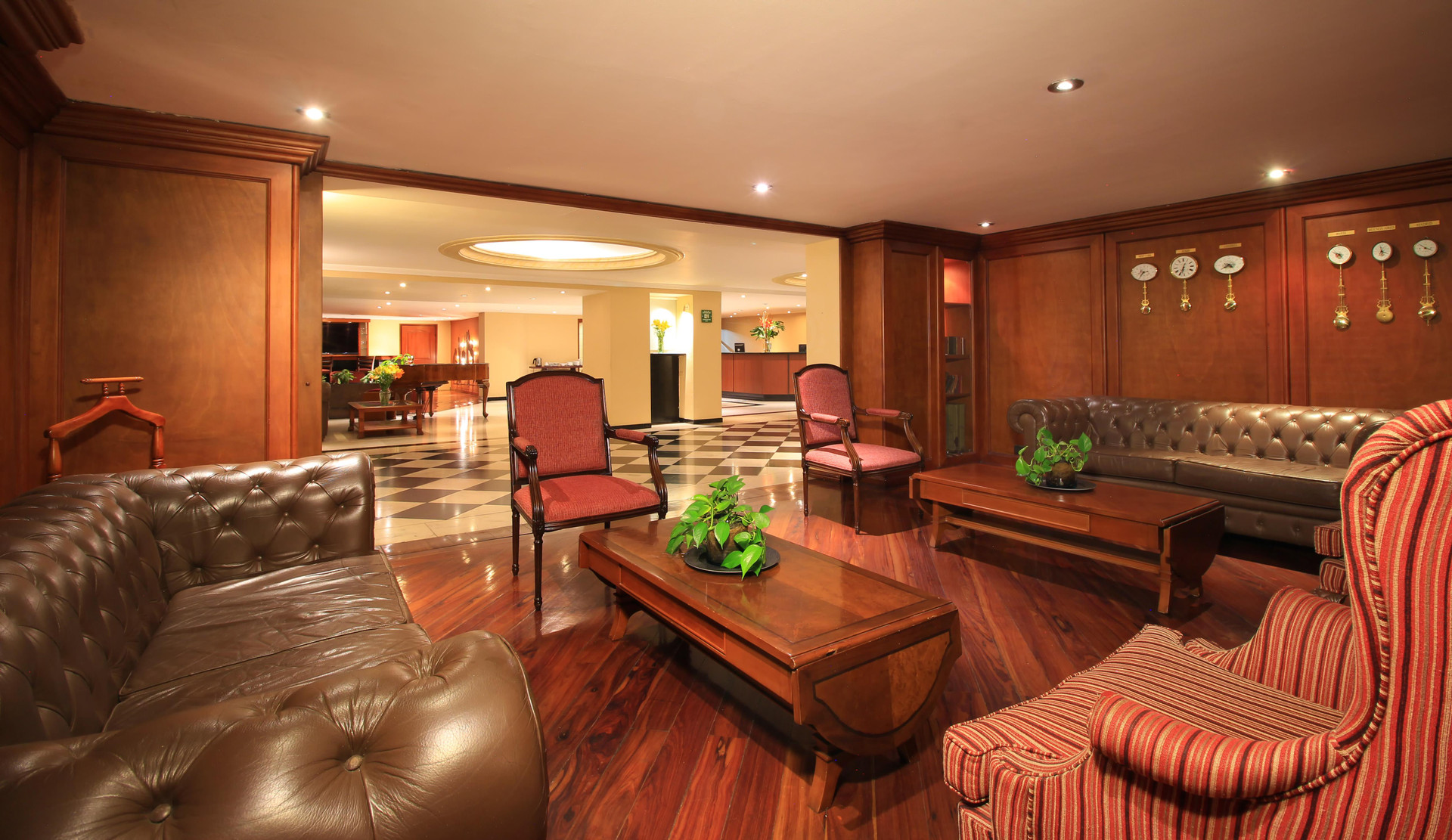 Vista Lobby Hotel Windsor House Inn By GEH Suites