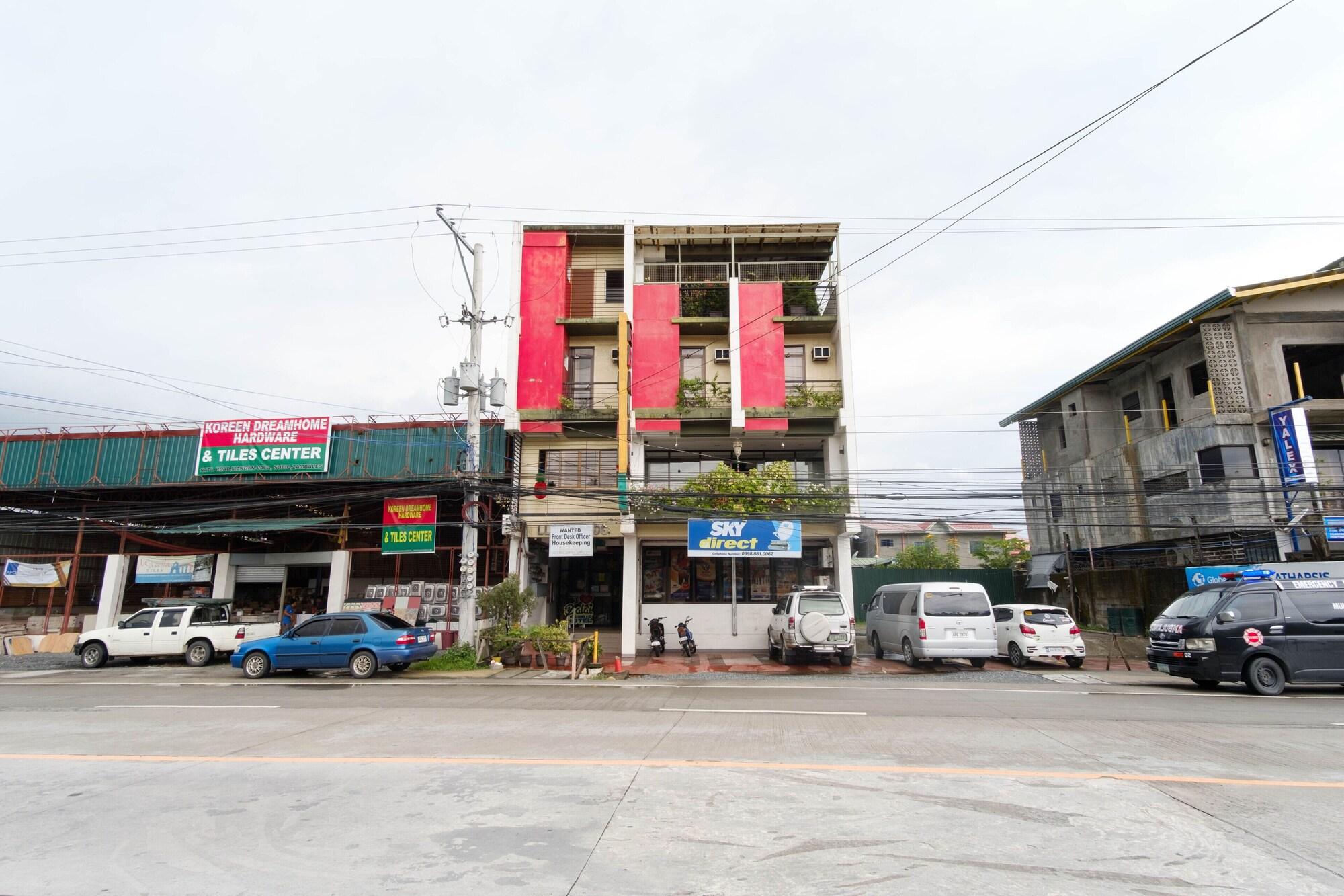 Vista Exterior RedDoorz near Waltermart Subic