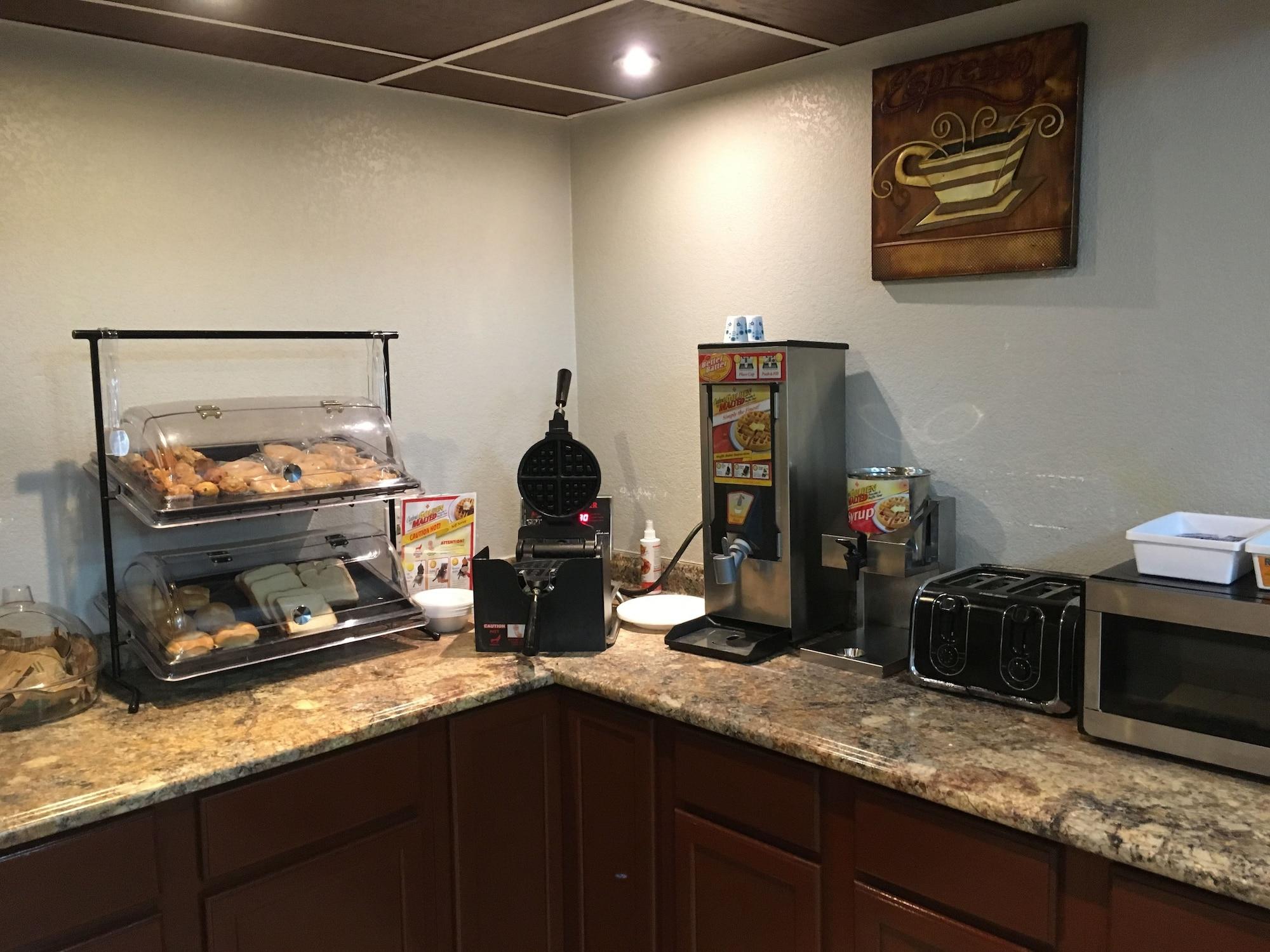 Restaurant Express Inn West Memphis