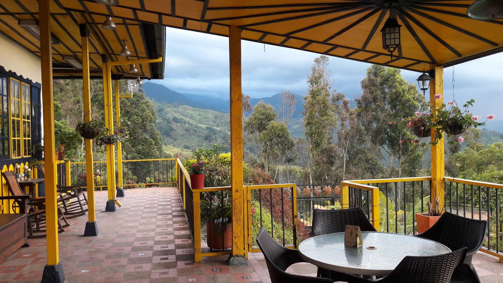 Varios Hostal Finca Cardonales