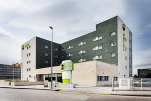 Alojamiento - B&B Madrid Aeropuerto T1 T2 T3