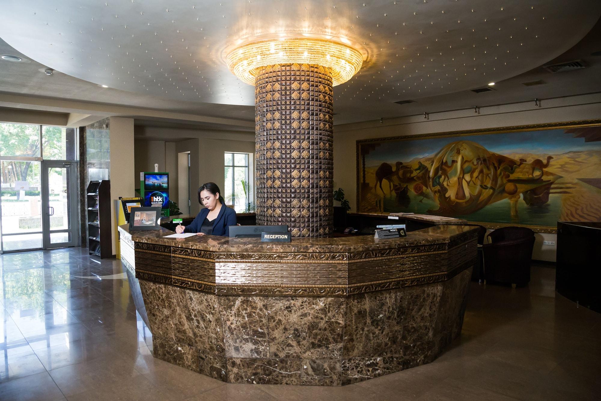 Vista Lobby Darhan Boutique Hotel