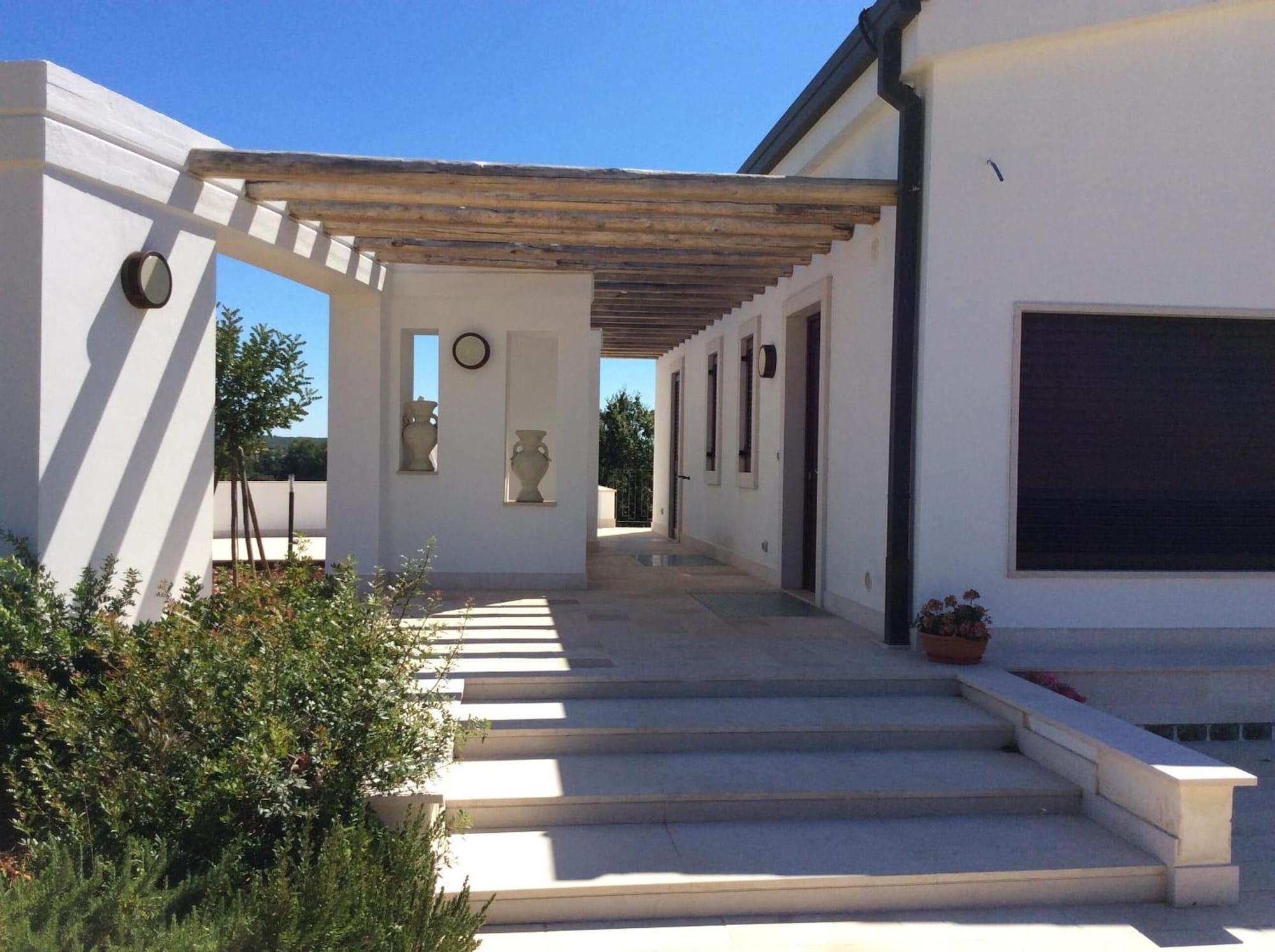 Vista Exterior Grotta Cilicia B&B