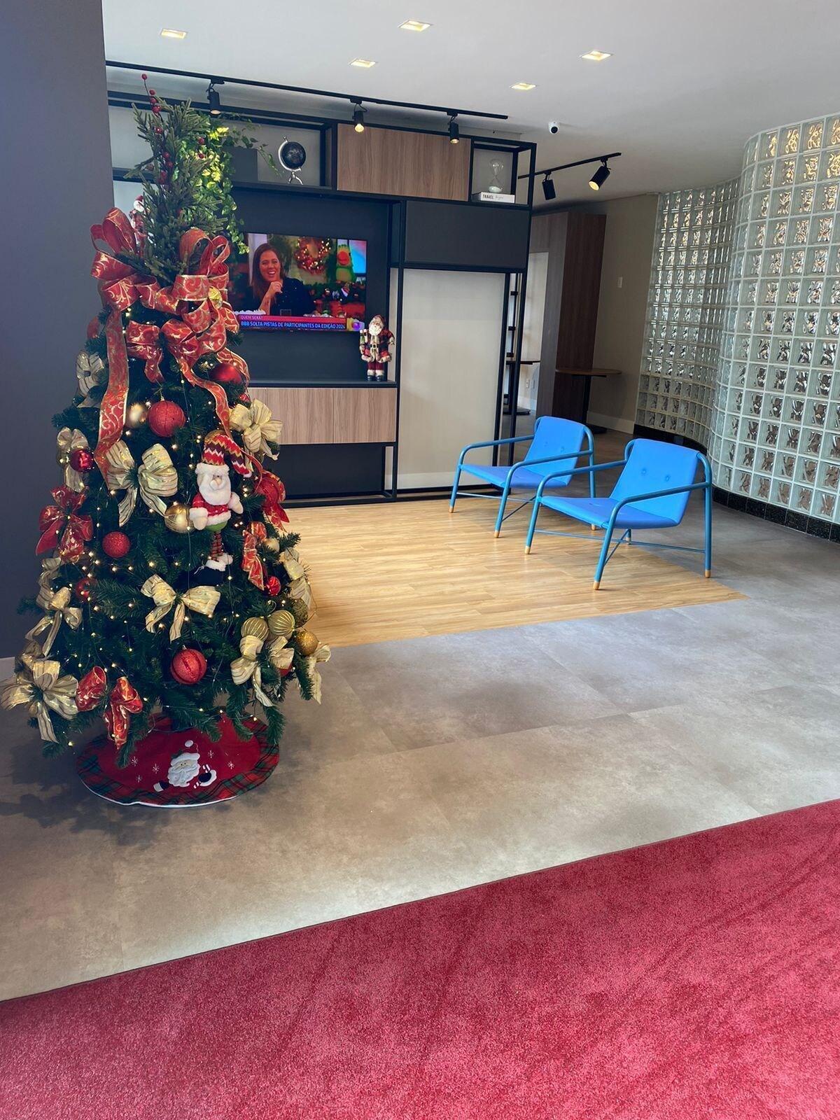 Vista Lobby Mogano Business Hotel