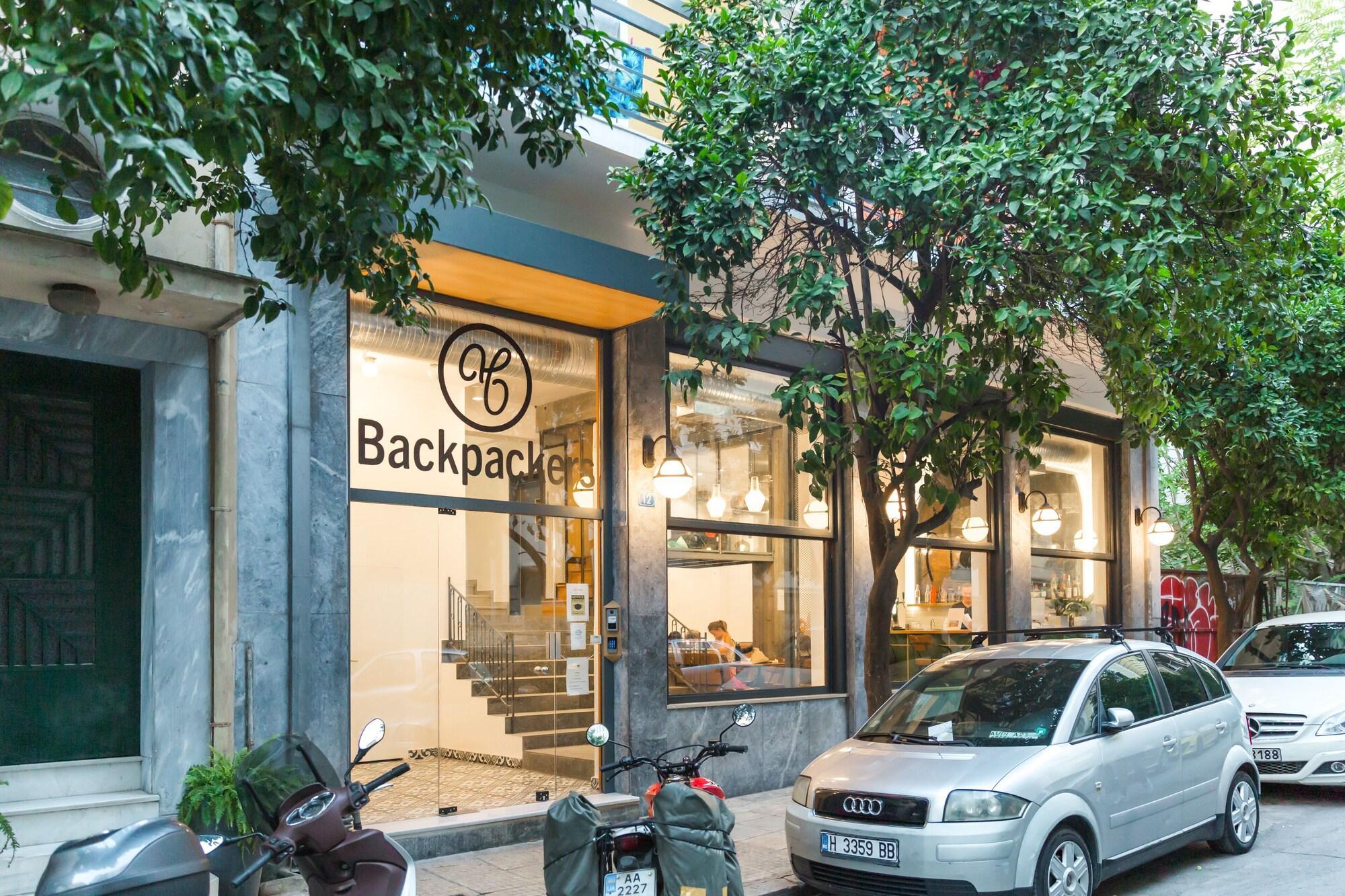 Vista Exterior Athens Backpackers