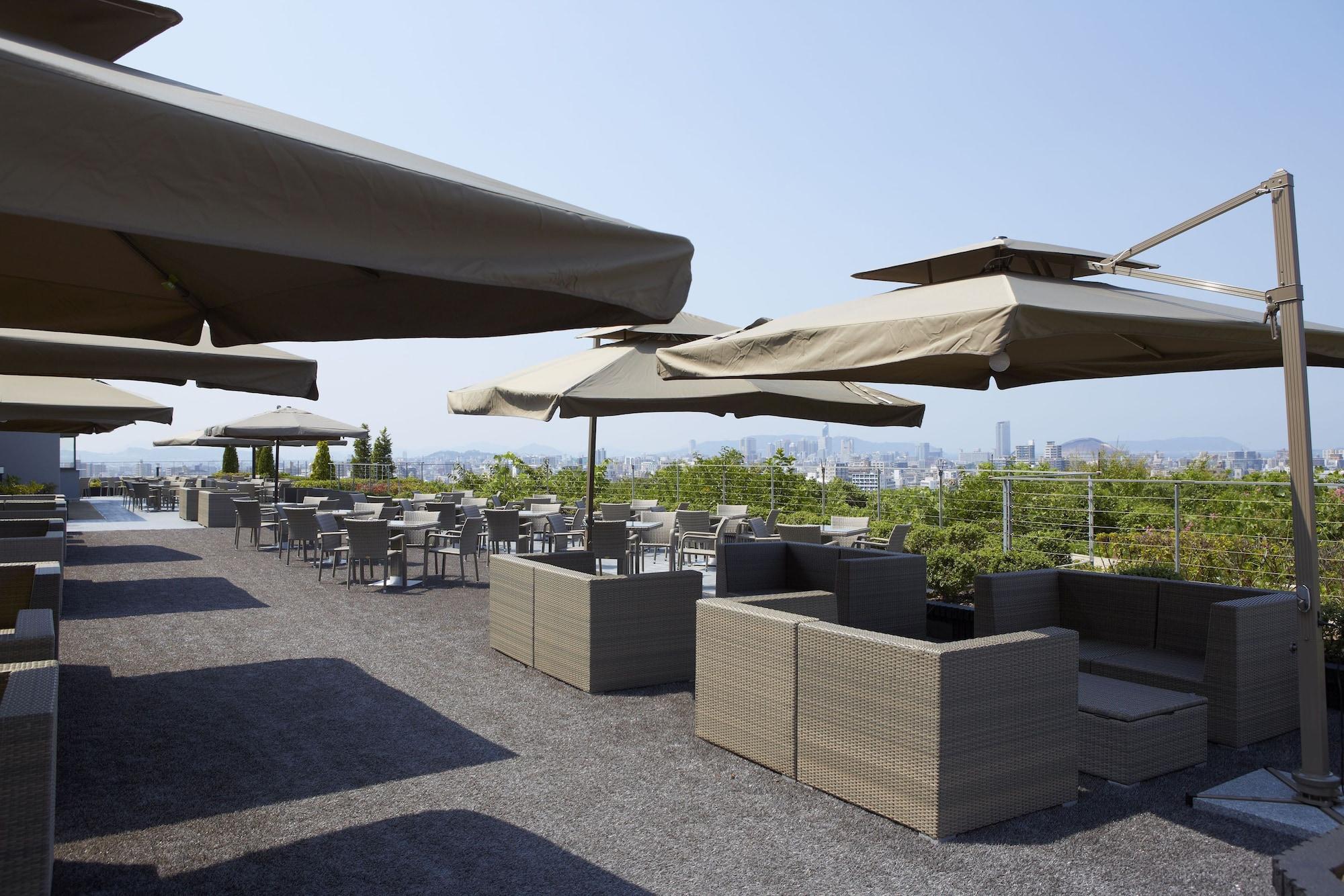 Varios HILLTOP RESORT FUKUOKA