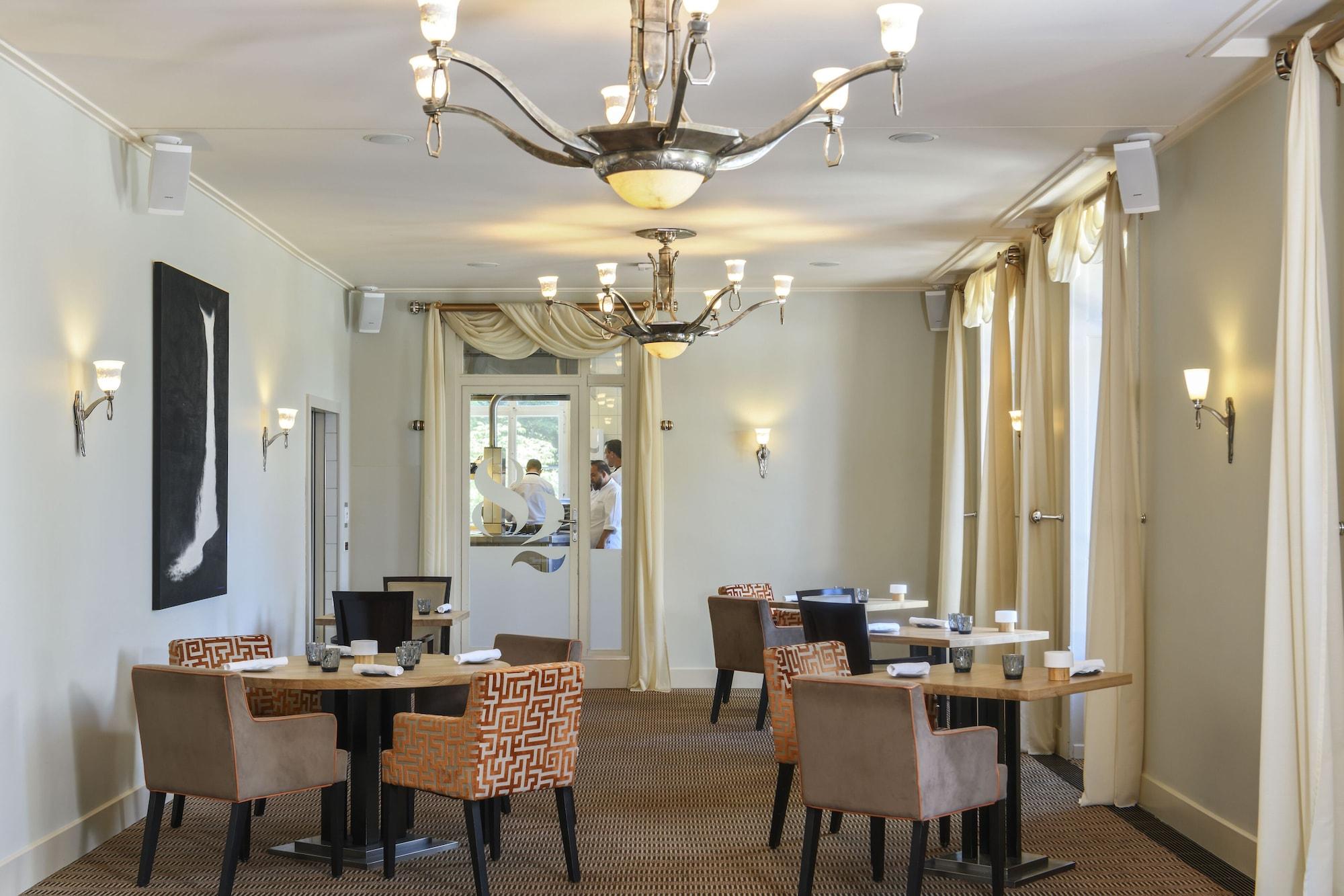 Restaurant Hotel Parc des Eaux-Vives