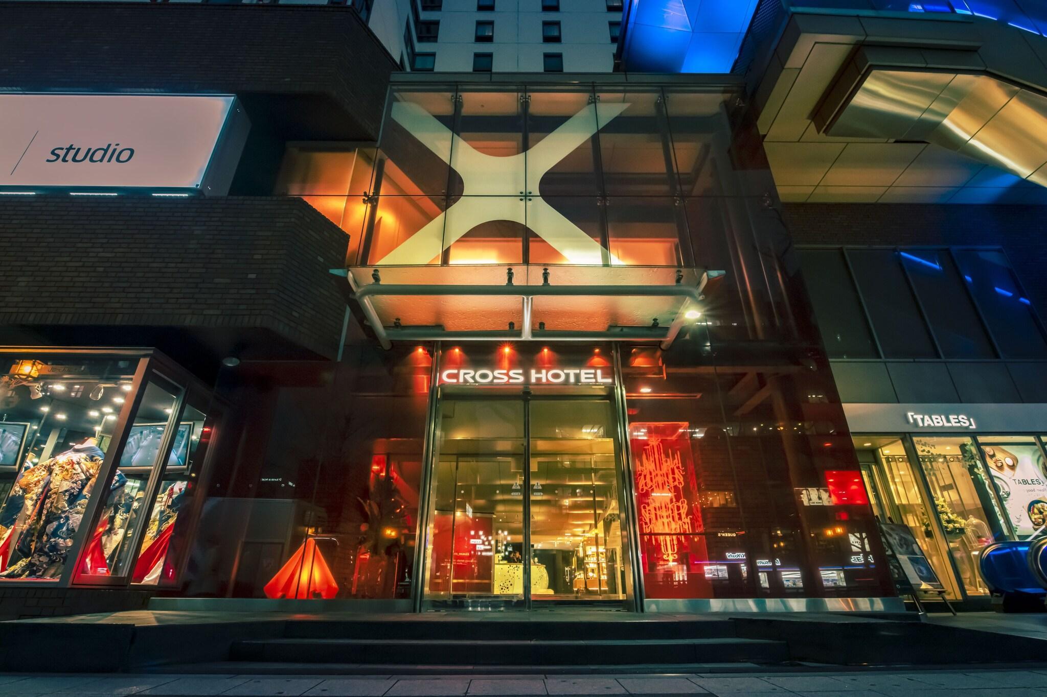 Vista Exterior Cross Hotel Osaka