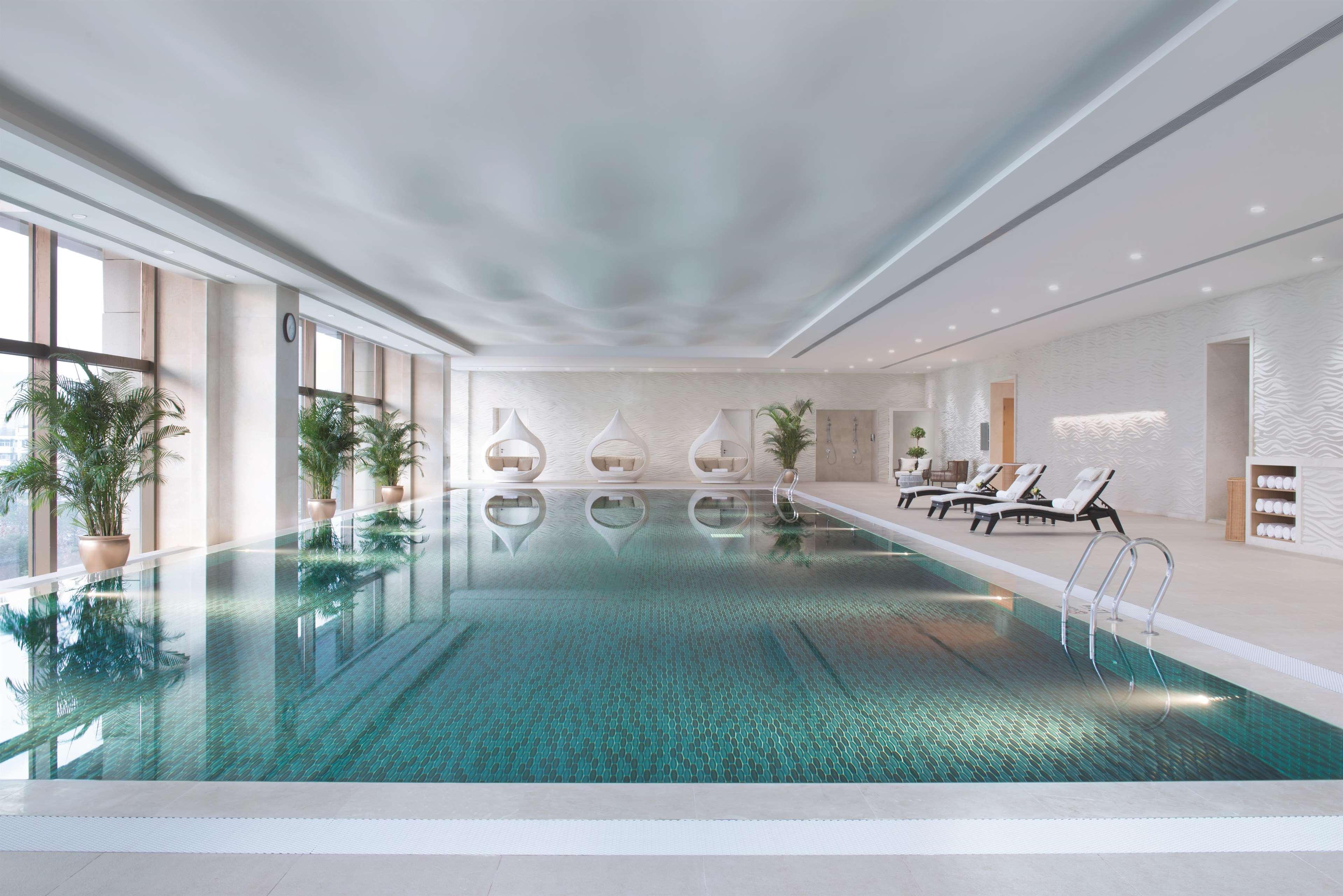 Vista Piscina Shangri-La Hotel Nanjing