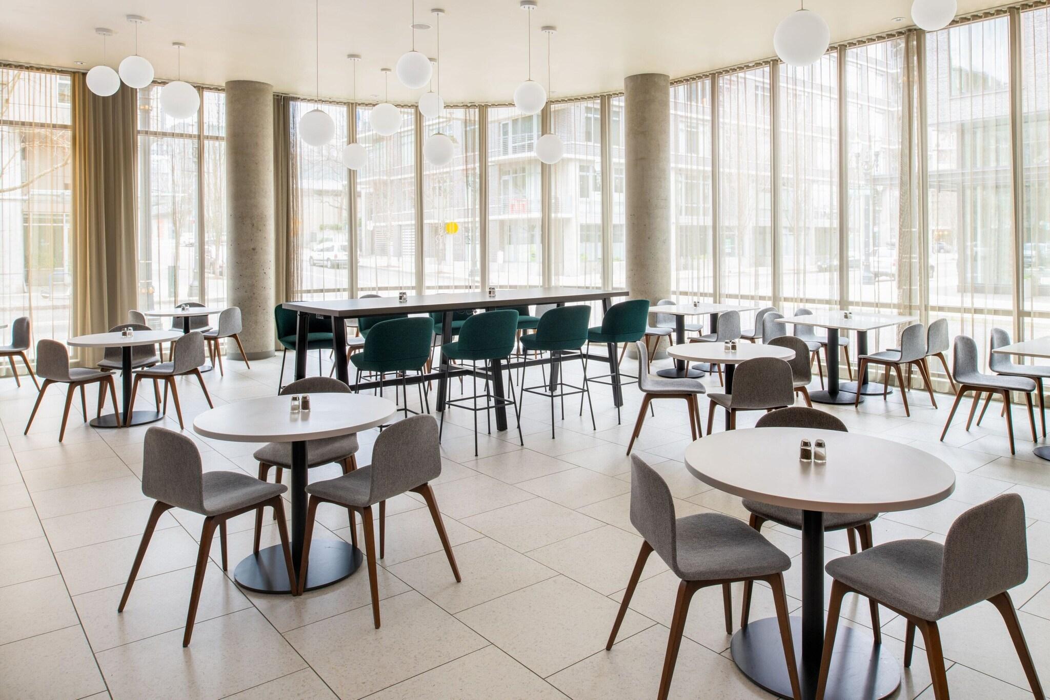 Vista Lobby Residence Inn Portland Downtown/Pearl District