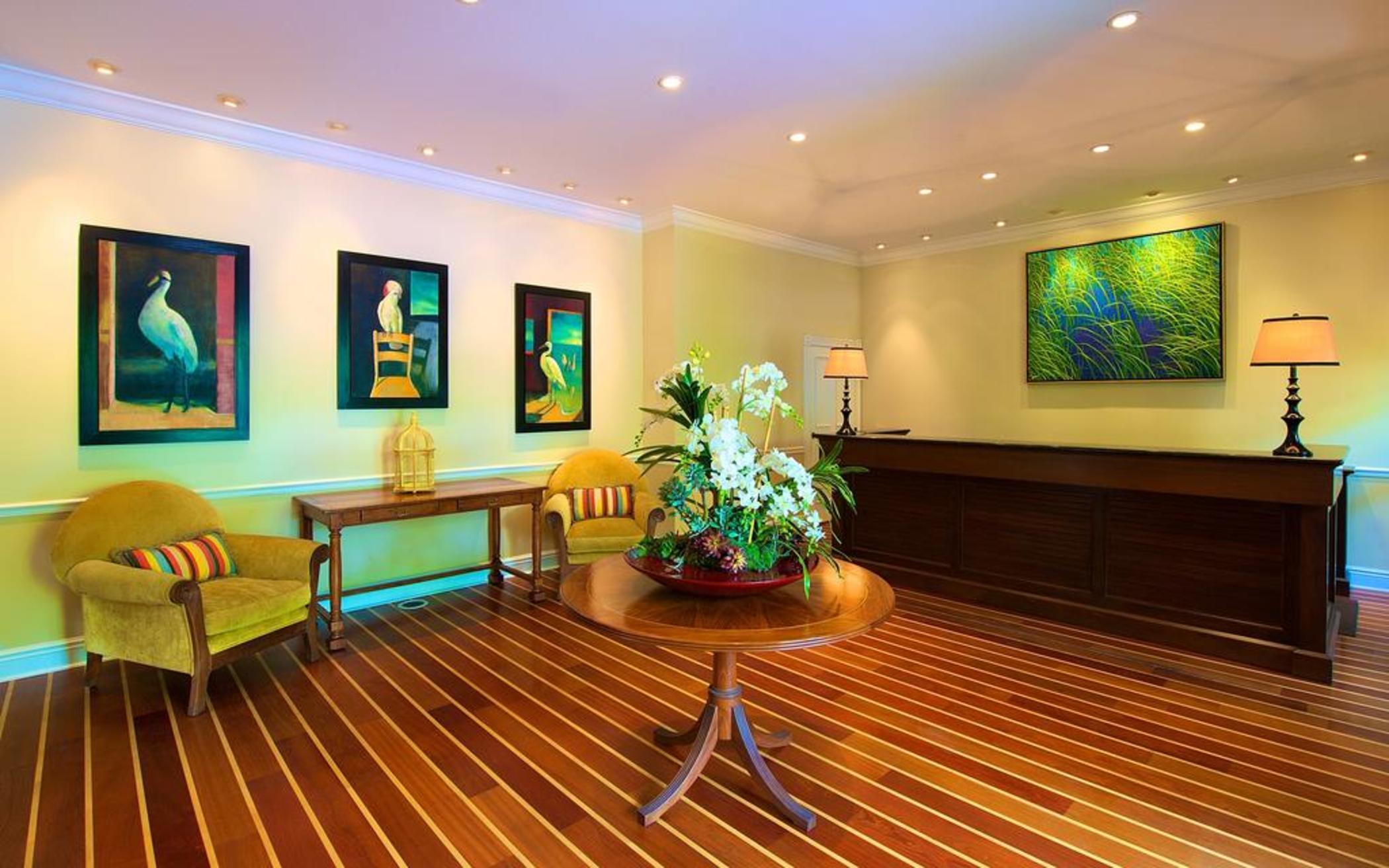 Vista Lobby Parrot Key Hotel & Villas