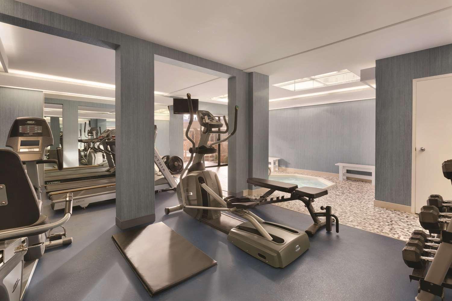 Gimnasio Coast Discovery Inn