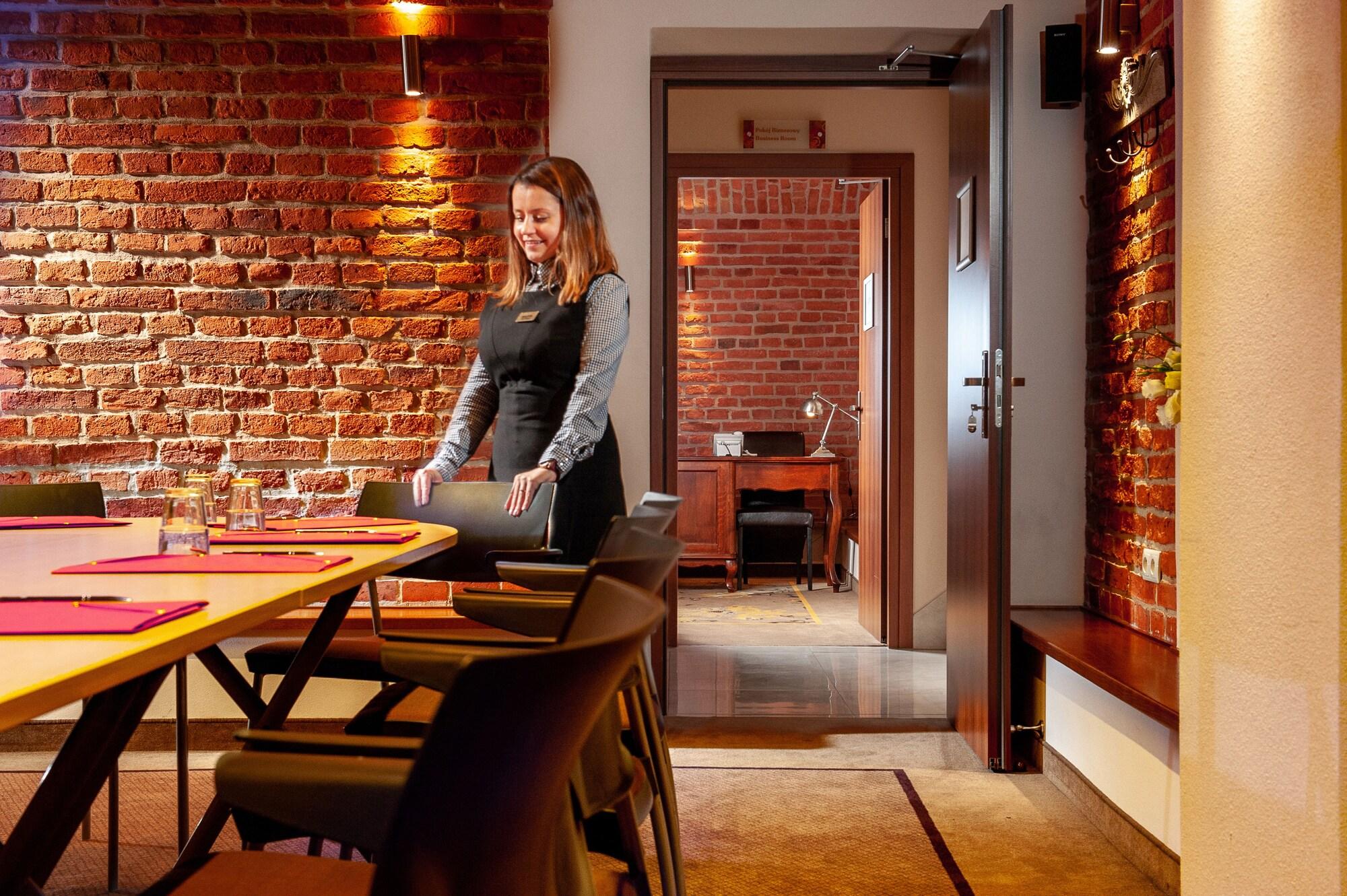 Sala de Reuniones Amber Boutique Hotels - Hotel Amber