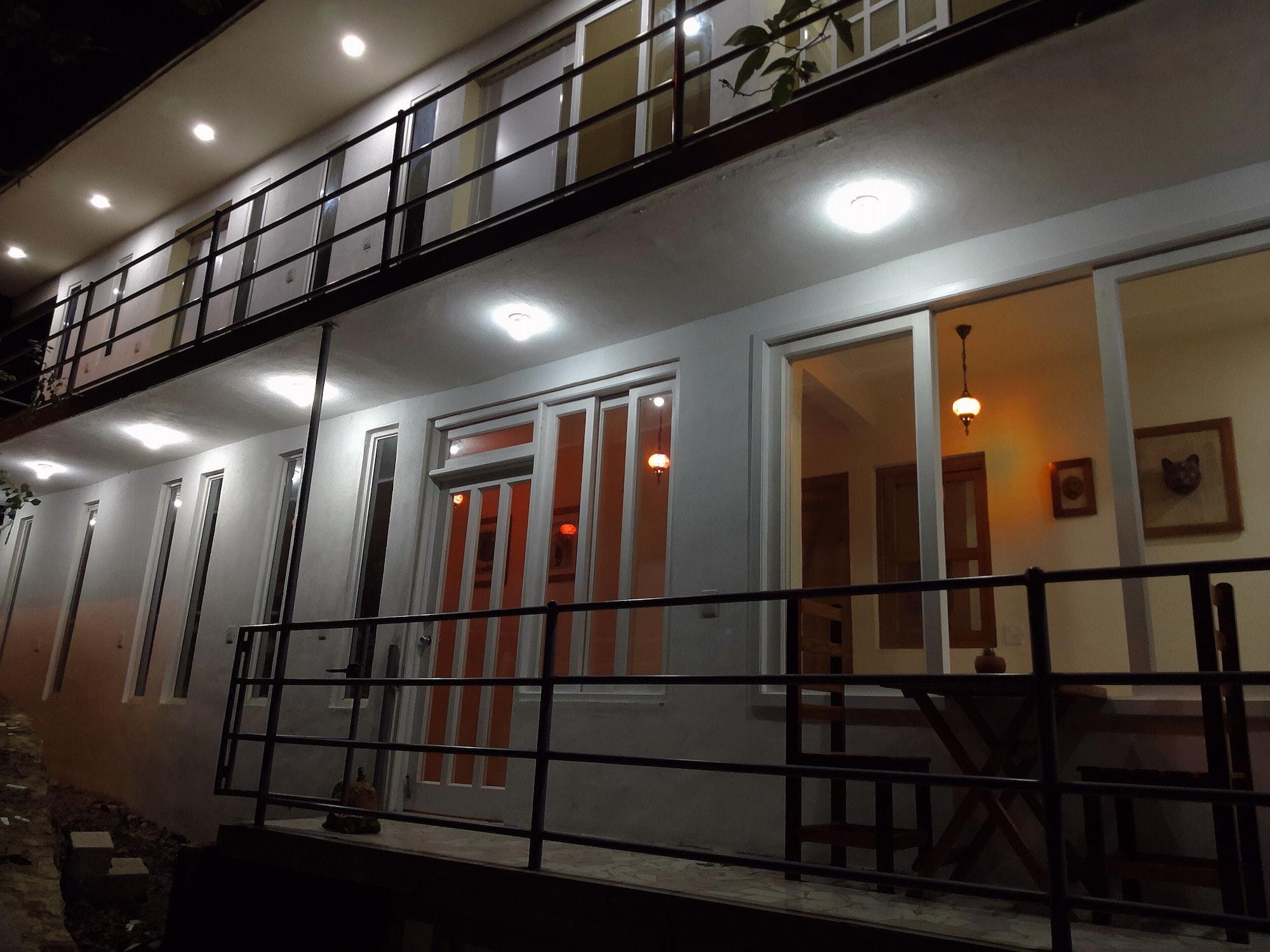 Vista Exterior Hostal De María