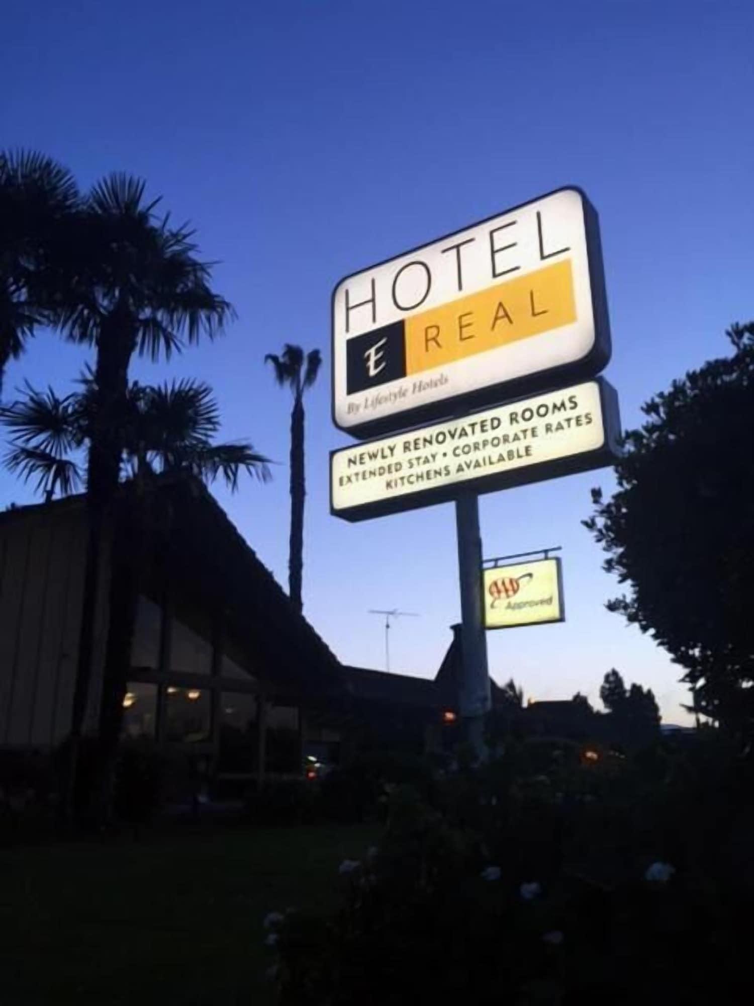 Vista Exterior Rodeway Inn