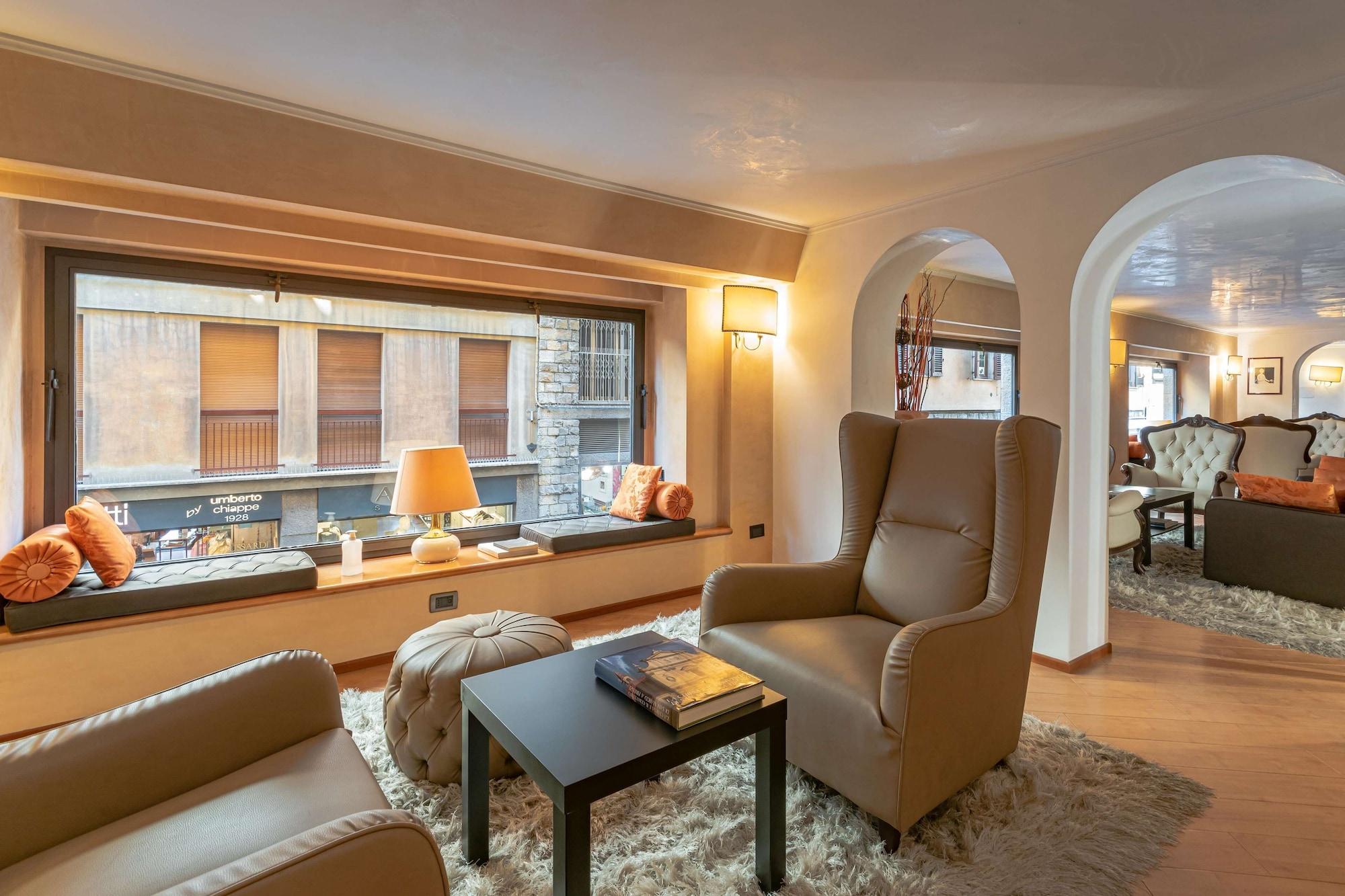 Vista Lobby B&B Hotel Firenze Pitti Palace al Ponte Vecchio