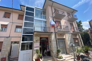 Alojamiento - Hotel Magda