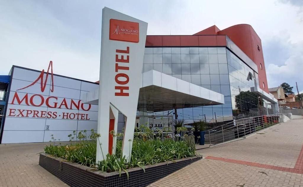 Varios Mogano Express Hotel