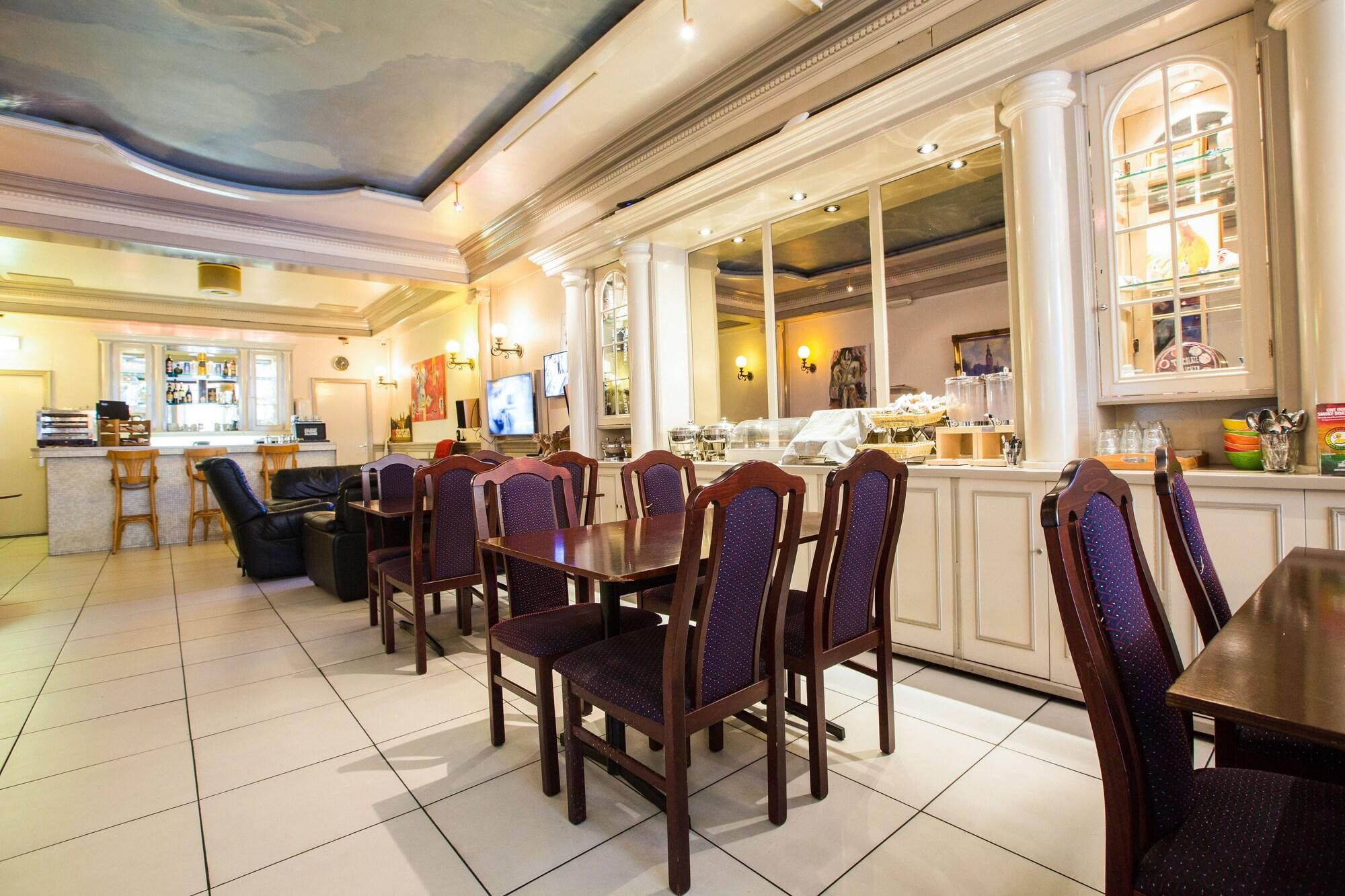 Restaurant Hotel 83