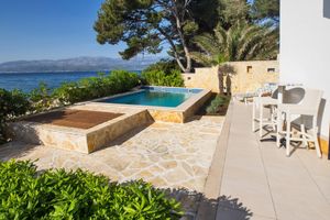 Alquiler Vacacional - Beachfront twin villa, private heated pools & amazing sea views - Villa Rosemary